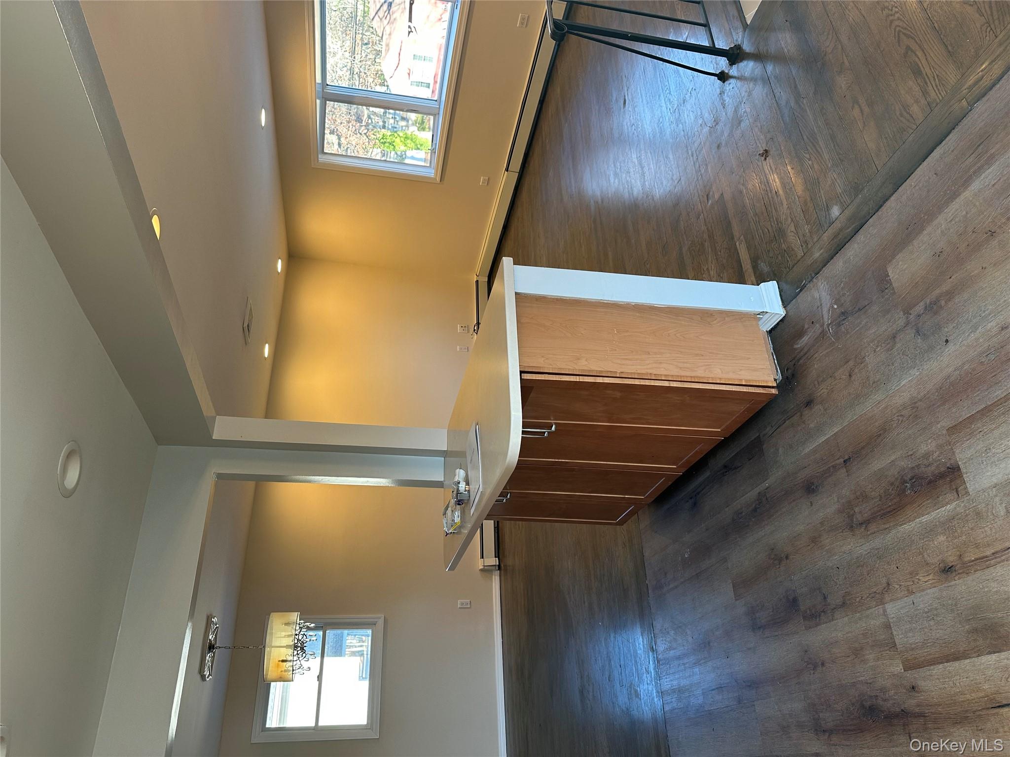 #6 photo, 1362 Hummel Avenue, سوفولك Holbrook , NY 11741