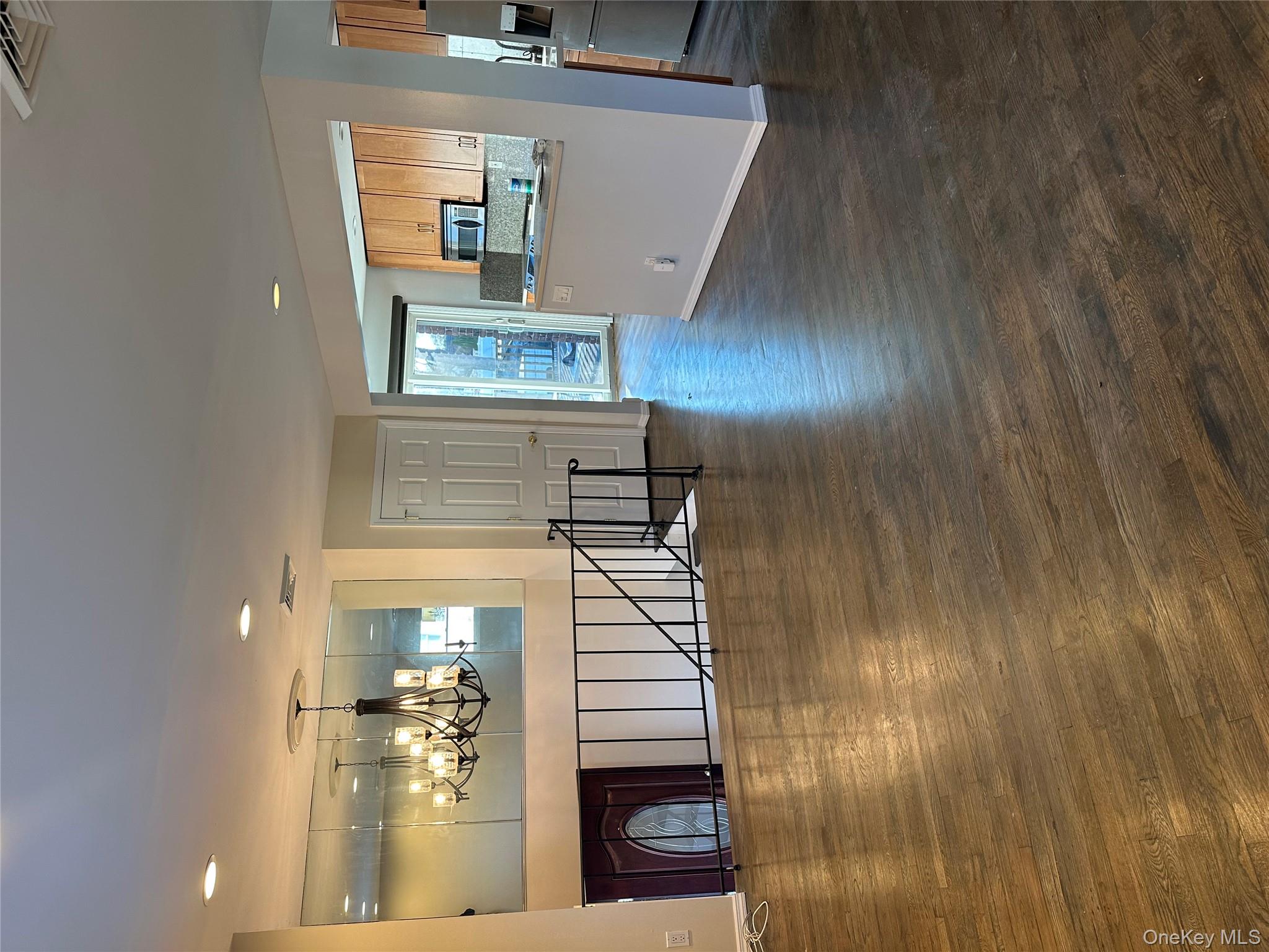 #7 photo, 1362 Hummel Avenue, سوفولك Holbrook , NY 11741