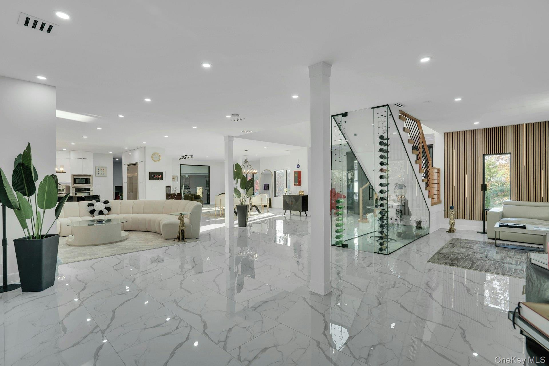 #11 photo, 1 Brycewood Drive, Dix Hills , NY 11746