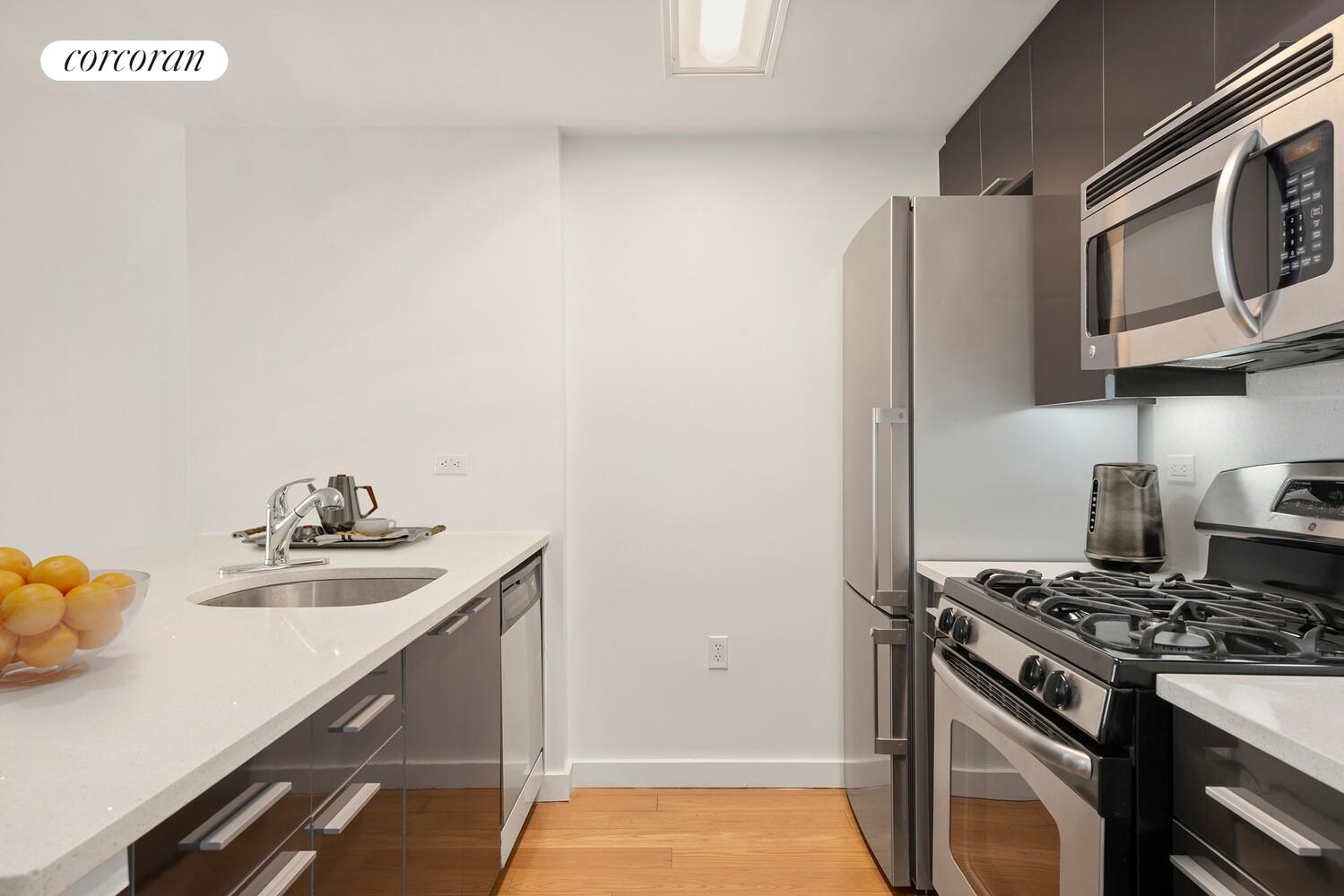 #5 photo, Long Island City, Long Island City , NY 11101