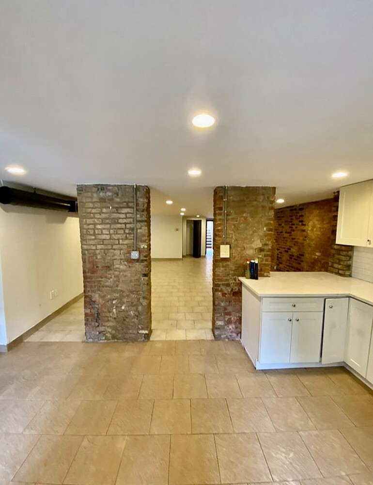 #4 photo, Brooklyn, Columbia St Waterfr , NY 11231