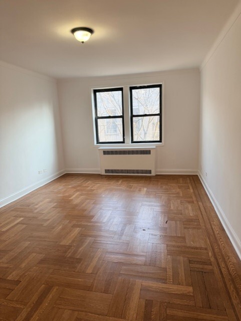 #3 photo, 221 E 18TH Street, Prospect Park South , NY 11226