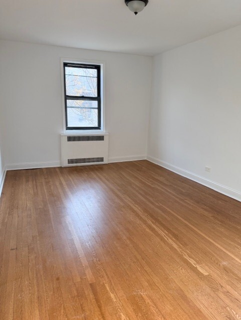 #4 photo, 221 E 18TH Street, Prospect Park South , NY 11226