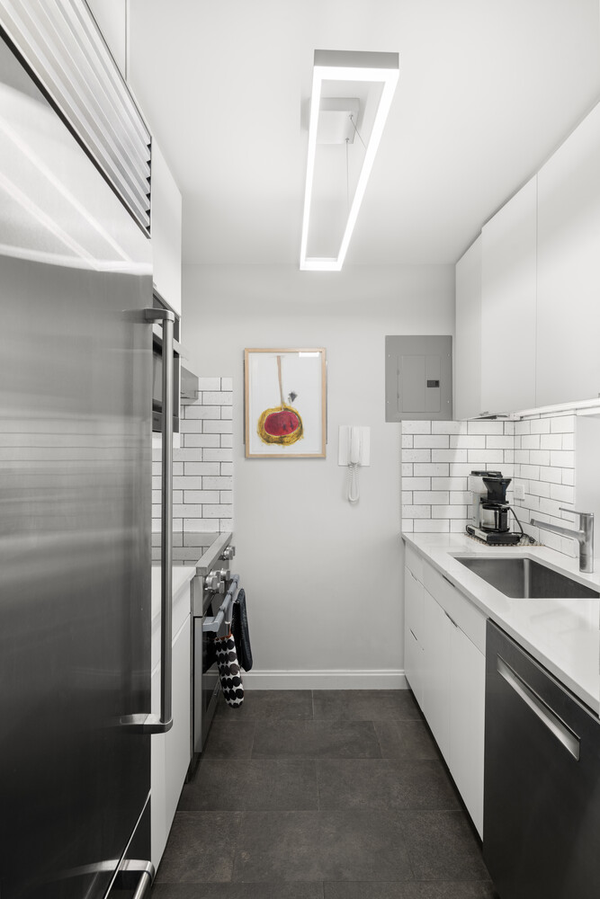 #6 photo, 1065 PARK Avenue, Carnegie Hill , NY 10128