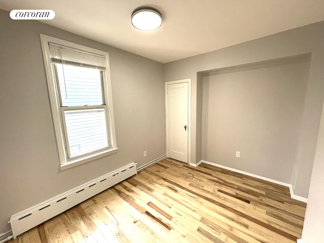 #7 photo, Brooklyn, Williamsburg,North , NY 11211