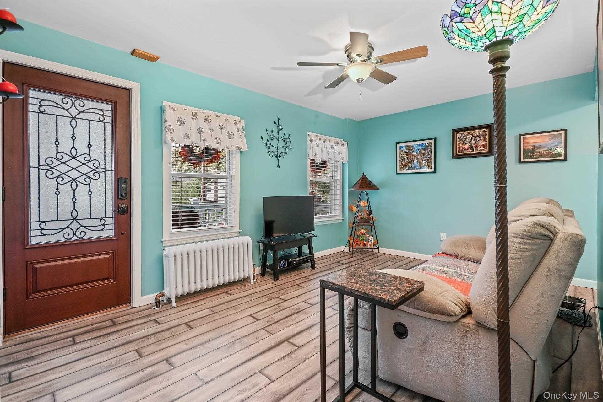 #15 photo, 95 Washington Avenue, Beacon , NY 12508