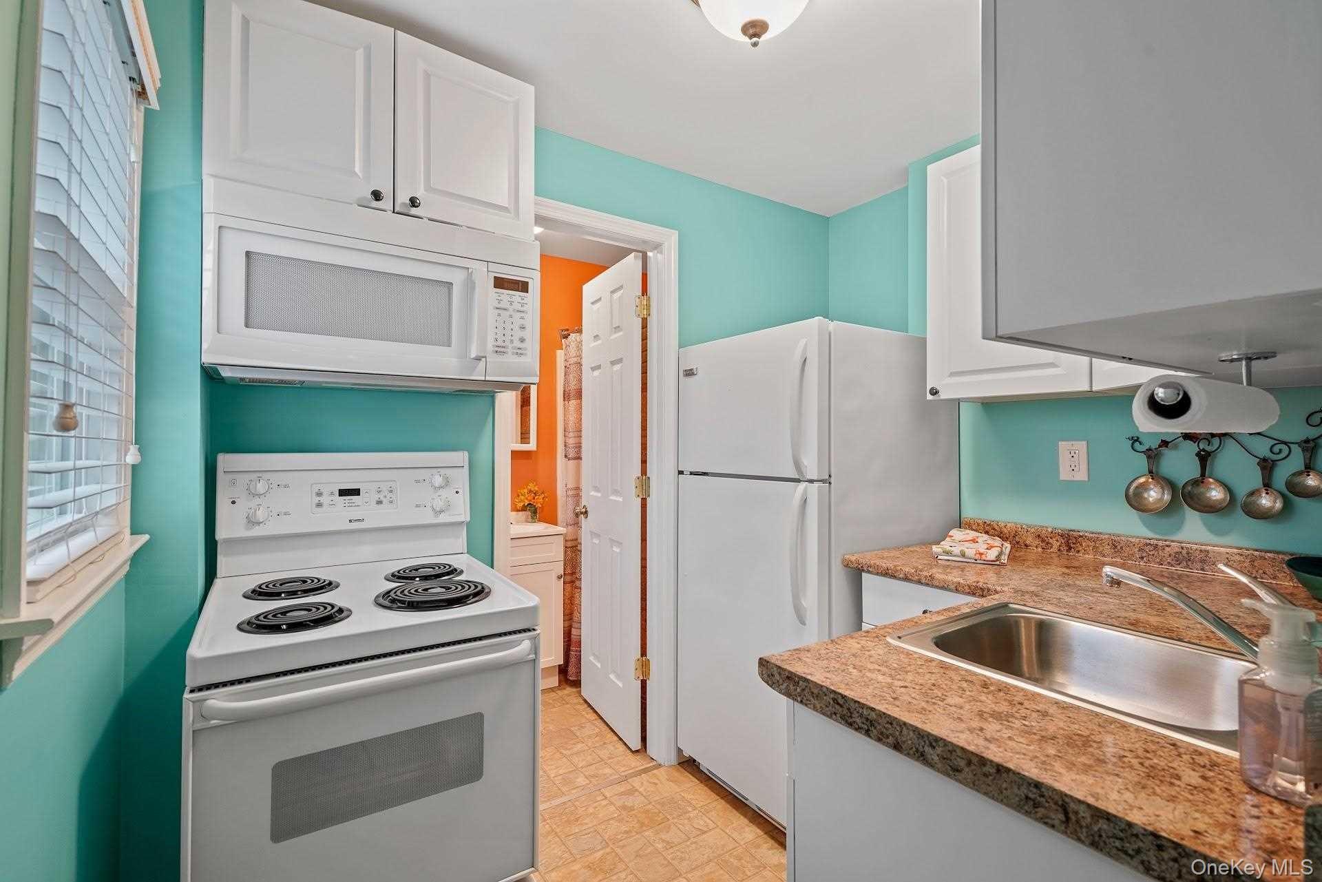 #19 photo, 95 Washington Avenue, Beacon , NY 12508