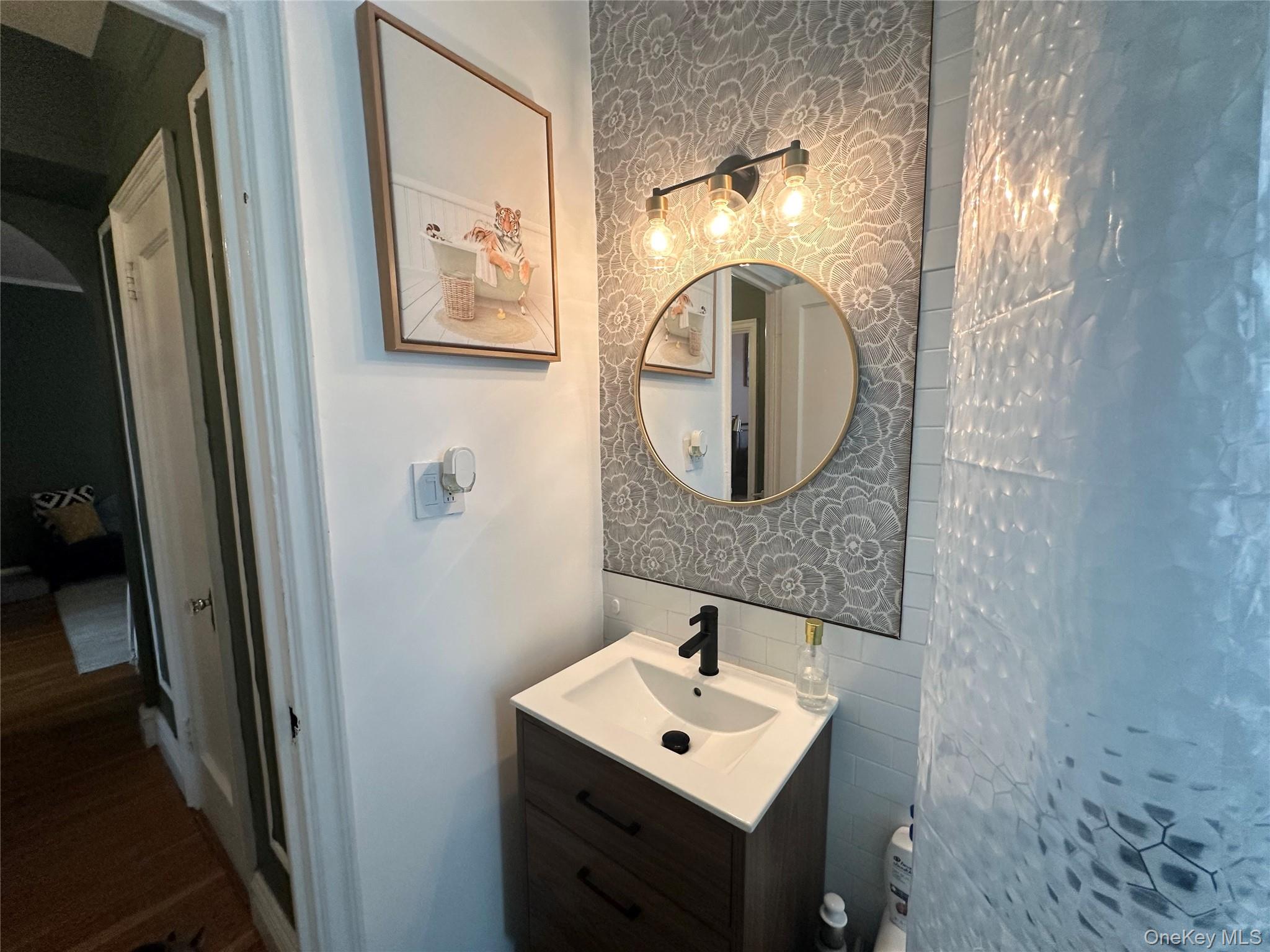 #15 photo, 1468 Midland Avenue, Bronxville , NY 10708