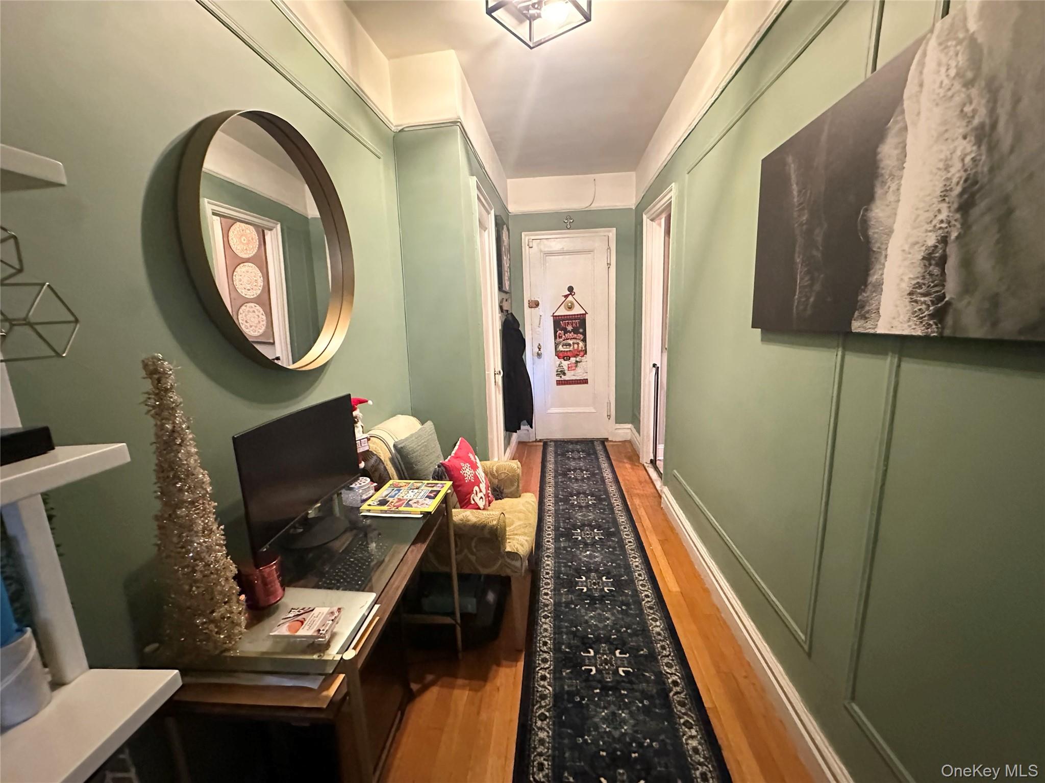 #3 photo, 1468 Midland Avenue, Bronxville , NY 10708