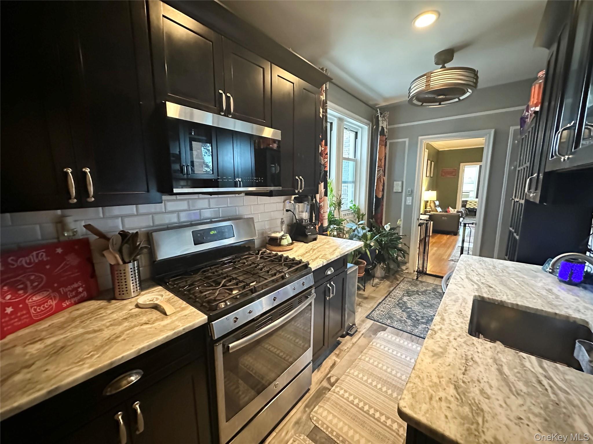 #4 photo, 1468 Midland Avenue, Bronxville , NY 10708