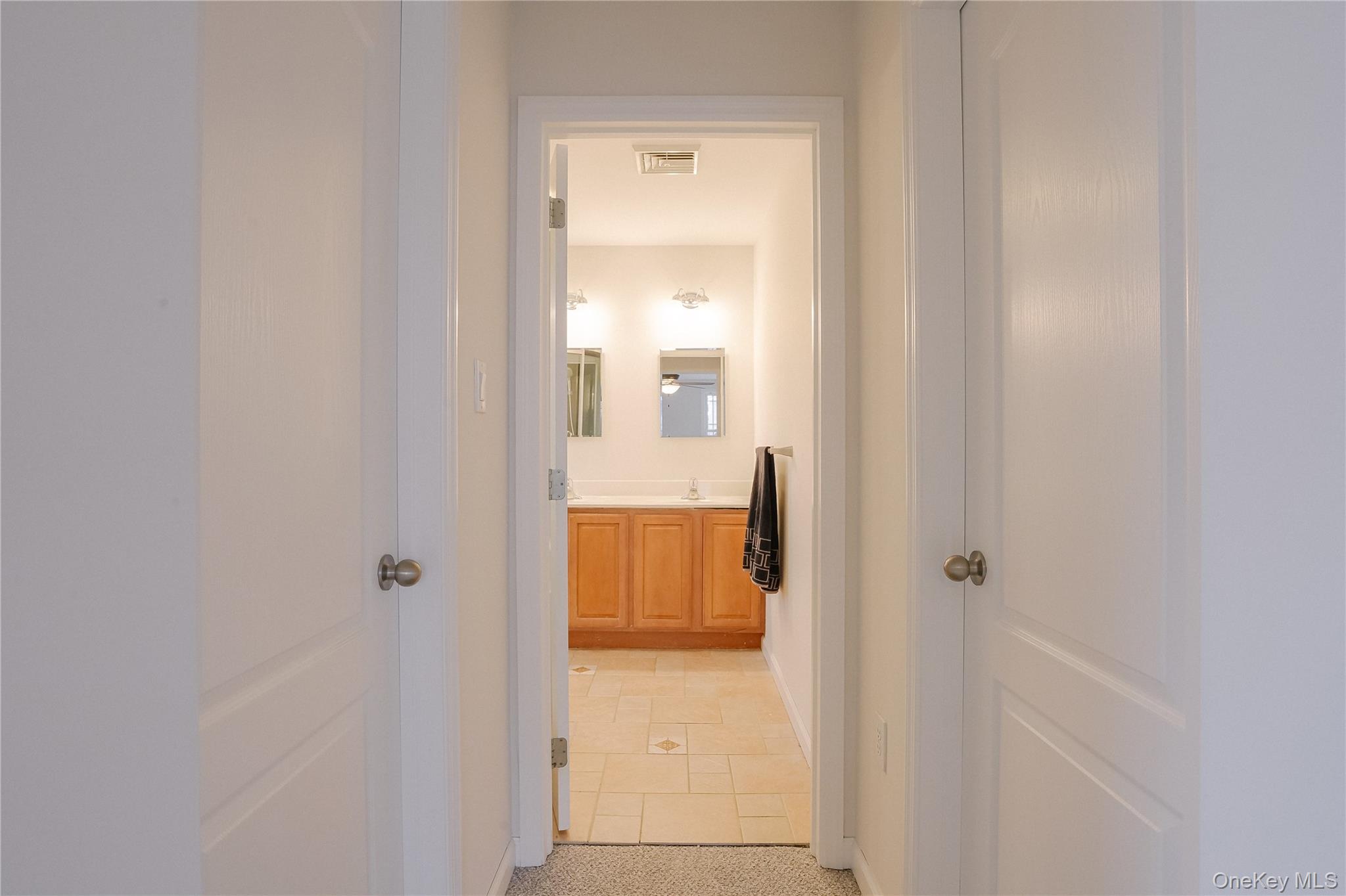 #17 photo, 1054 Columbia Street, Kingston , NY 12401