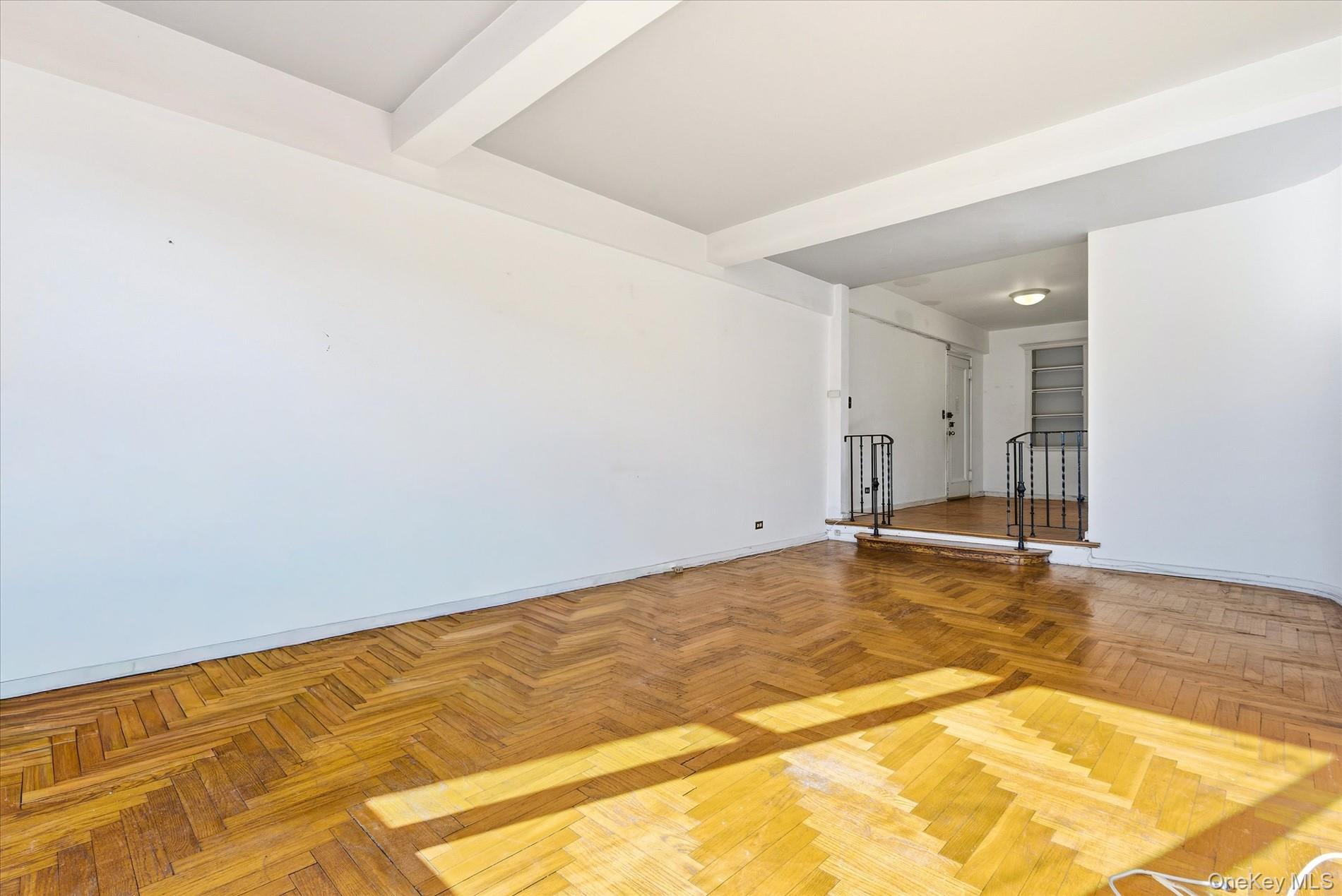 #6 photo, 62 Park Terrace West, New York (Manhattan) , NY 10034