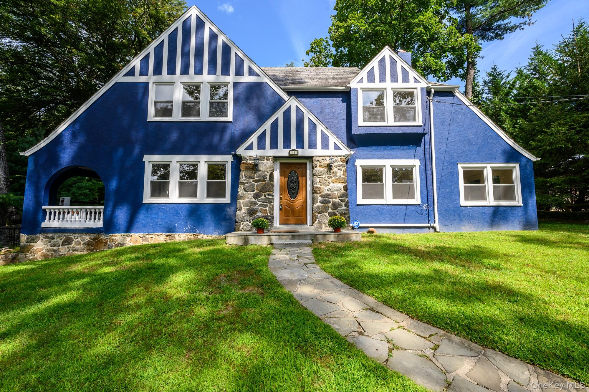 #1 photo, 15 Ranger Place, New Rochelle , NY 10804