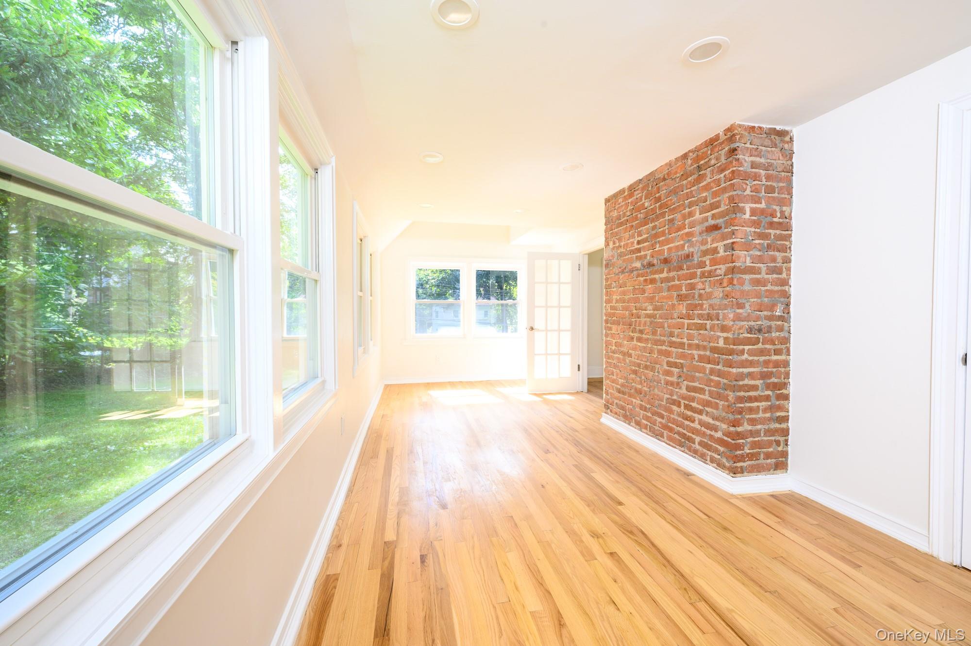 #8 photo, 15 Ranger Place, New Rochelle , NY 10804