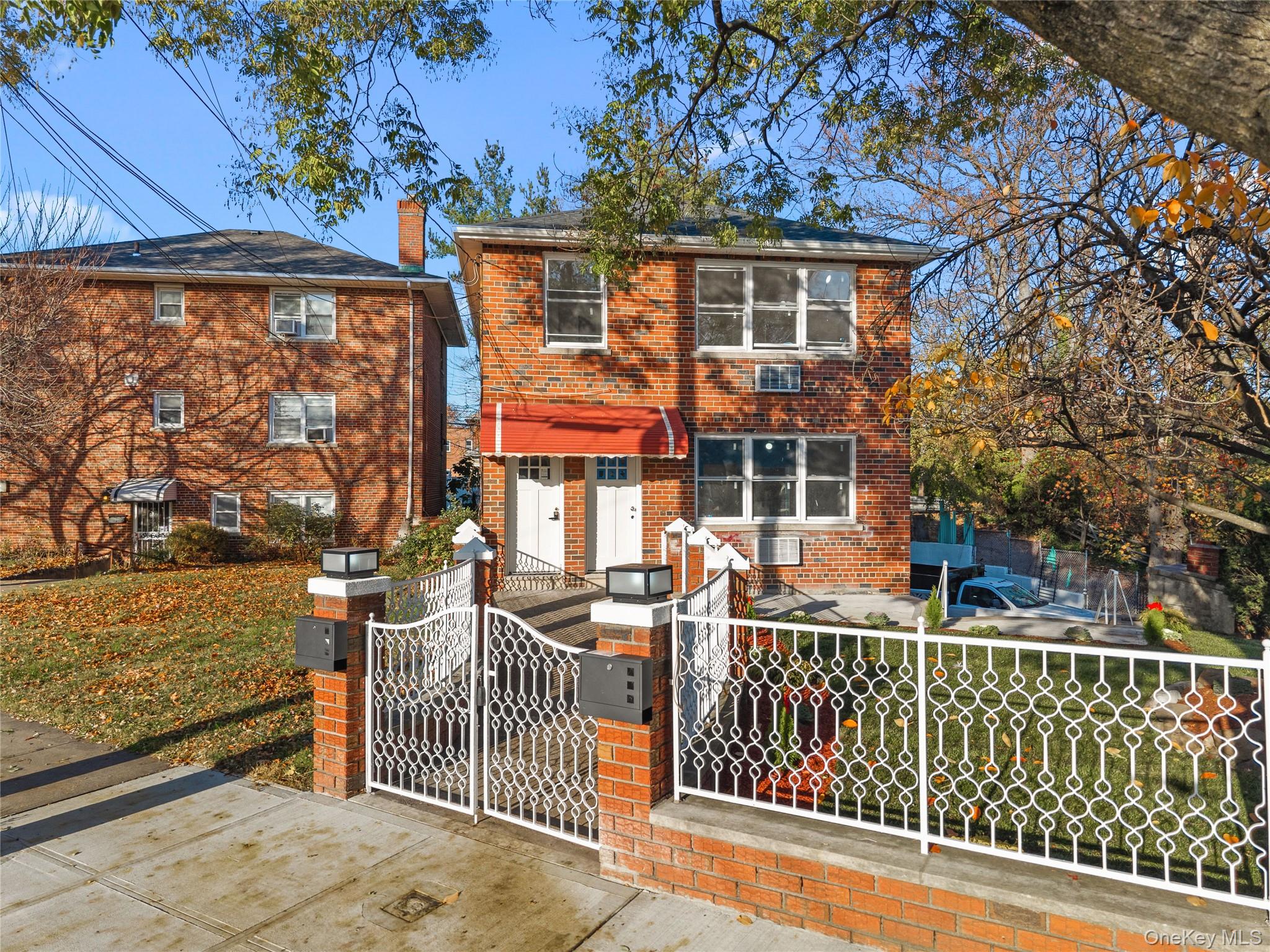 #11 photo, 3135 Spencer Drive, Bronx , NY 10465