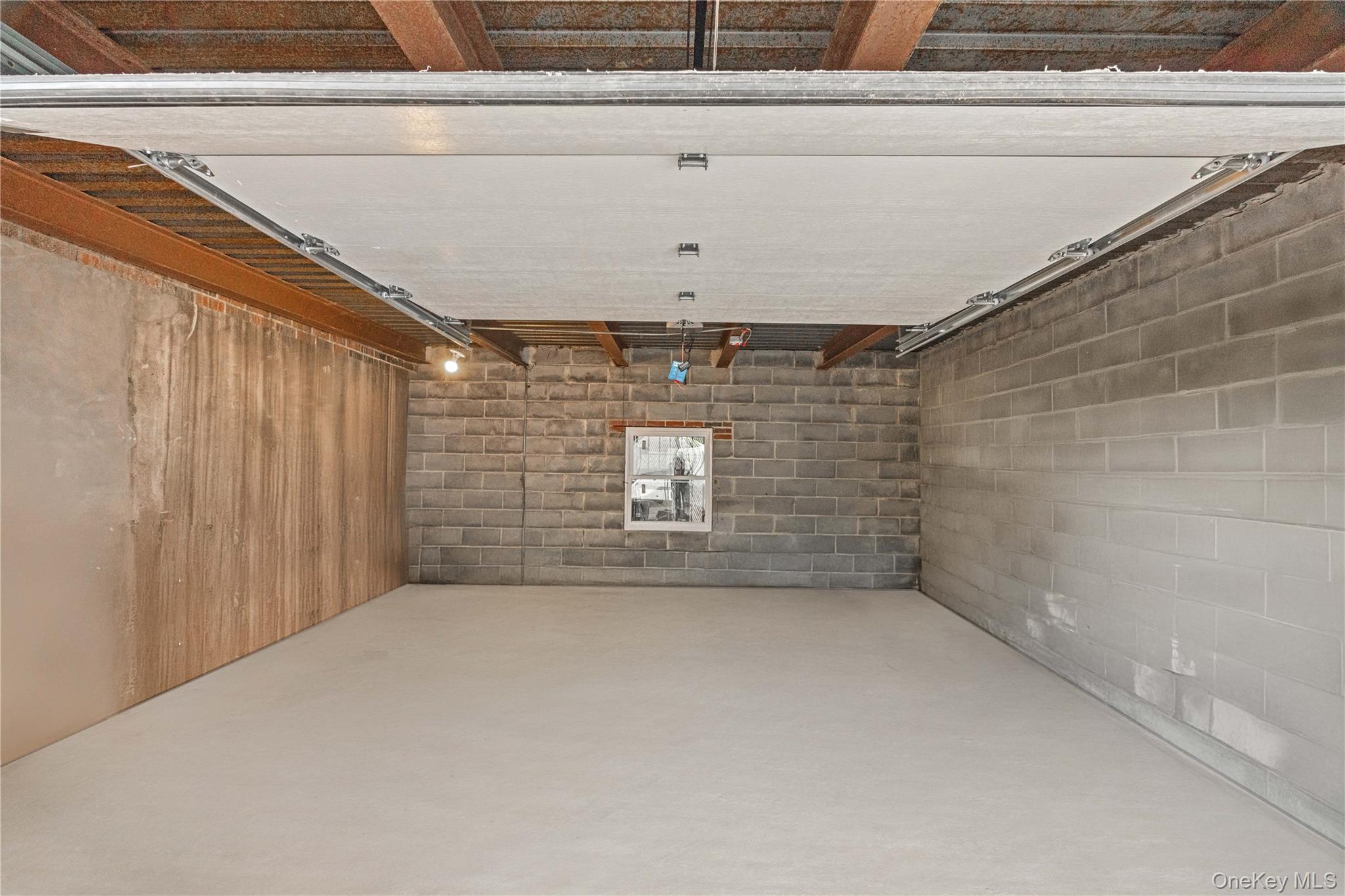 #18 photo, 3135 Spencer Drive, Bronx , NY 10465