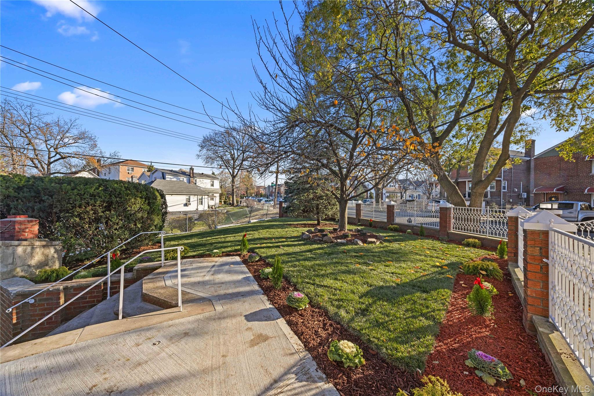 #3 photo, 3135 Spencer Drive, Bronx , NY 10465
