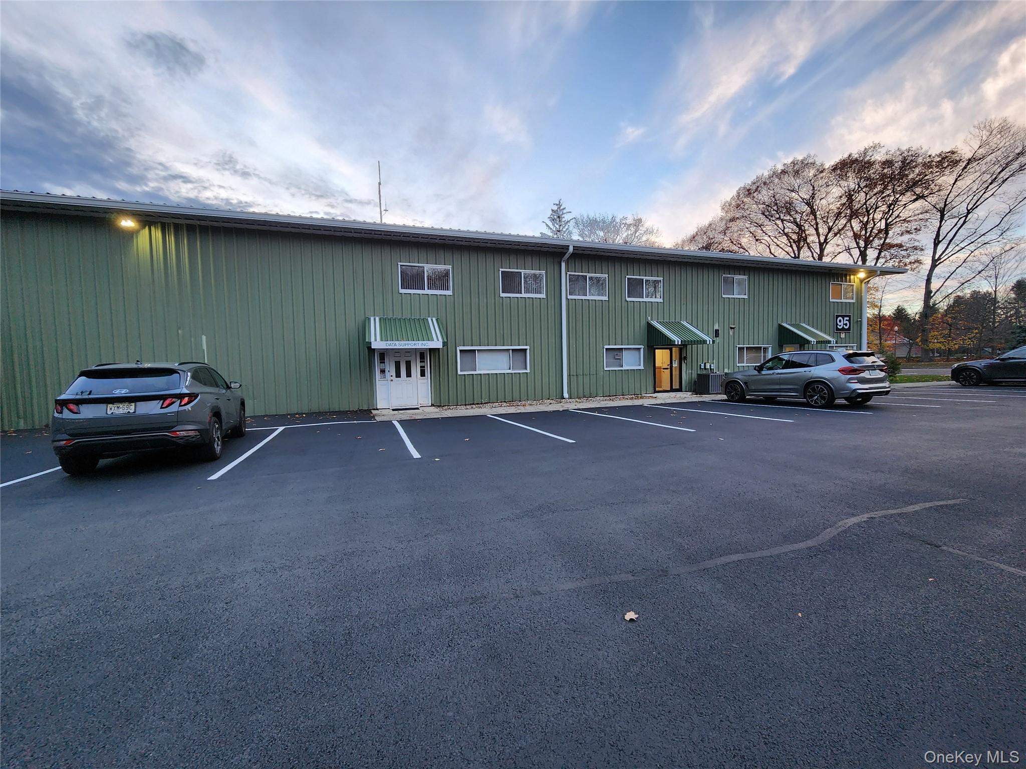 #11 photo, 95 New Clarkstown Road, Nanuet , NY 10954