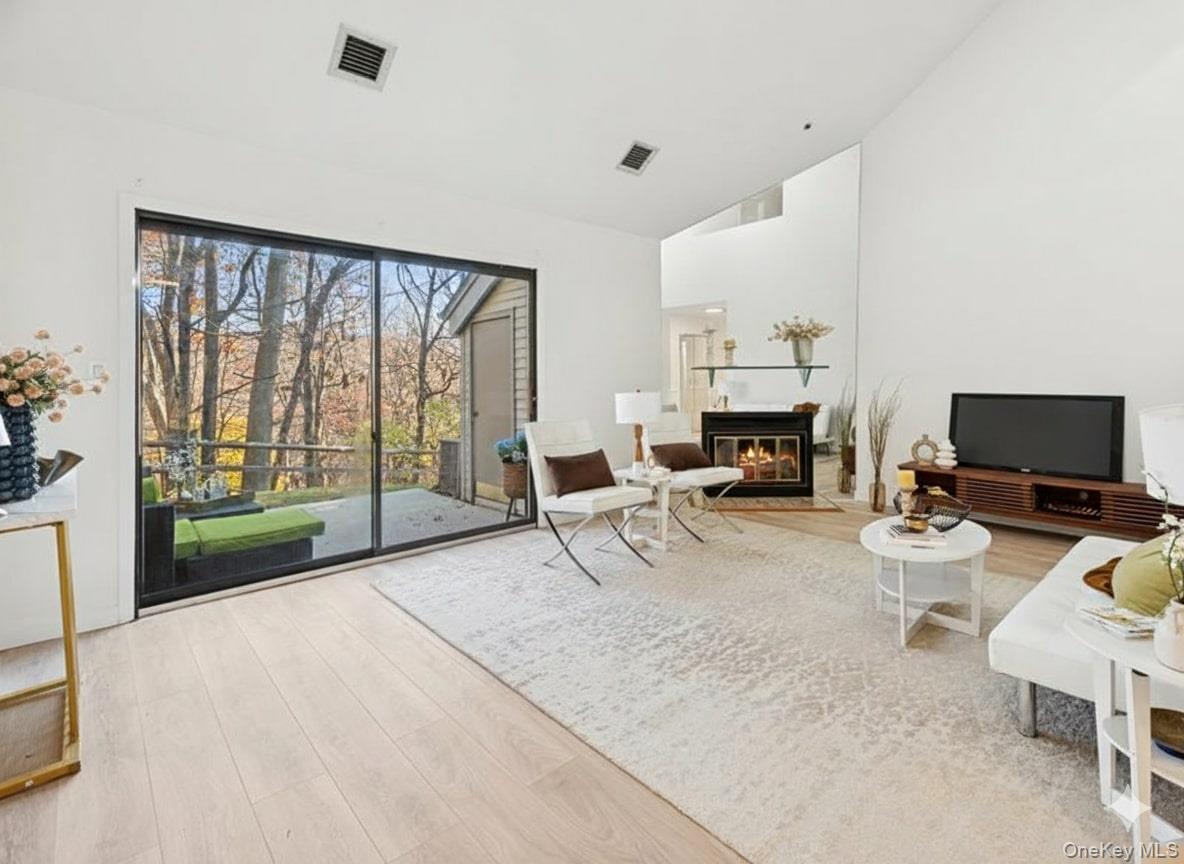 #10 photo, 801 Hunters Run, Dobbs Ferry , NY 10522