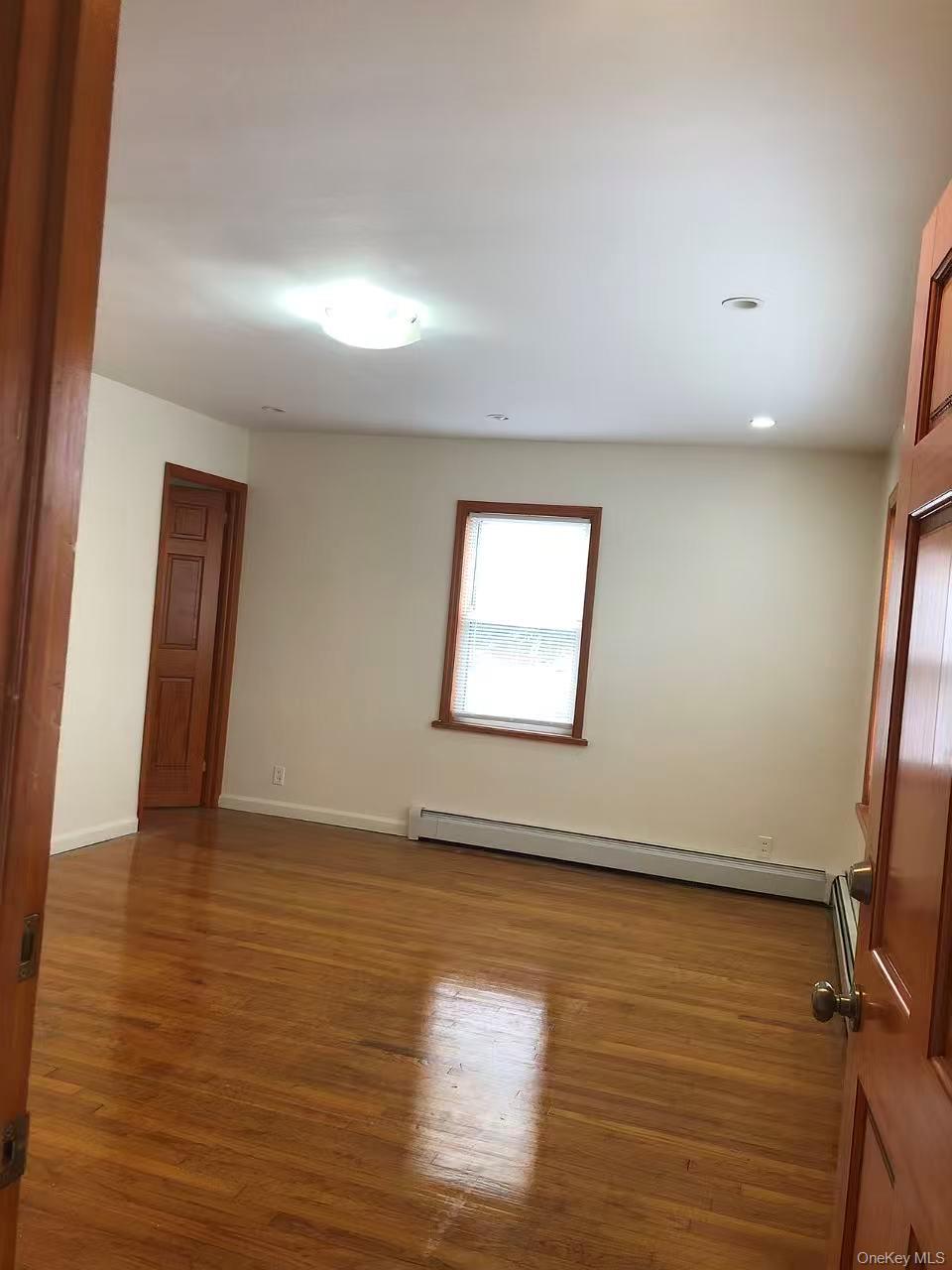 #8 photo, 22902 Horace Harding Expressway, Oakland Gardens , NY 11364