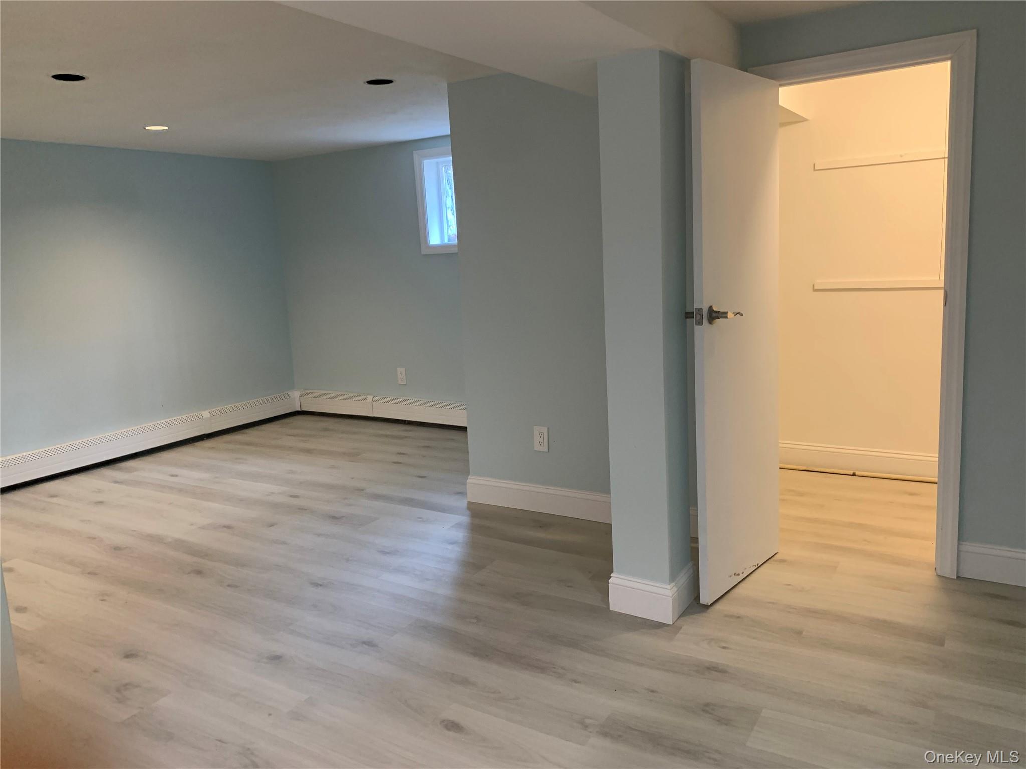 #18 photo, 700 Tulip Avenue, ناسو Floral Park , NY 11001