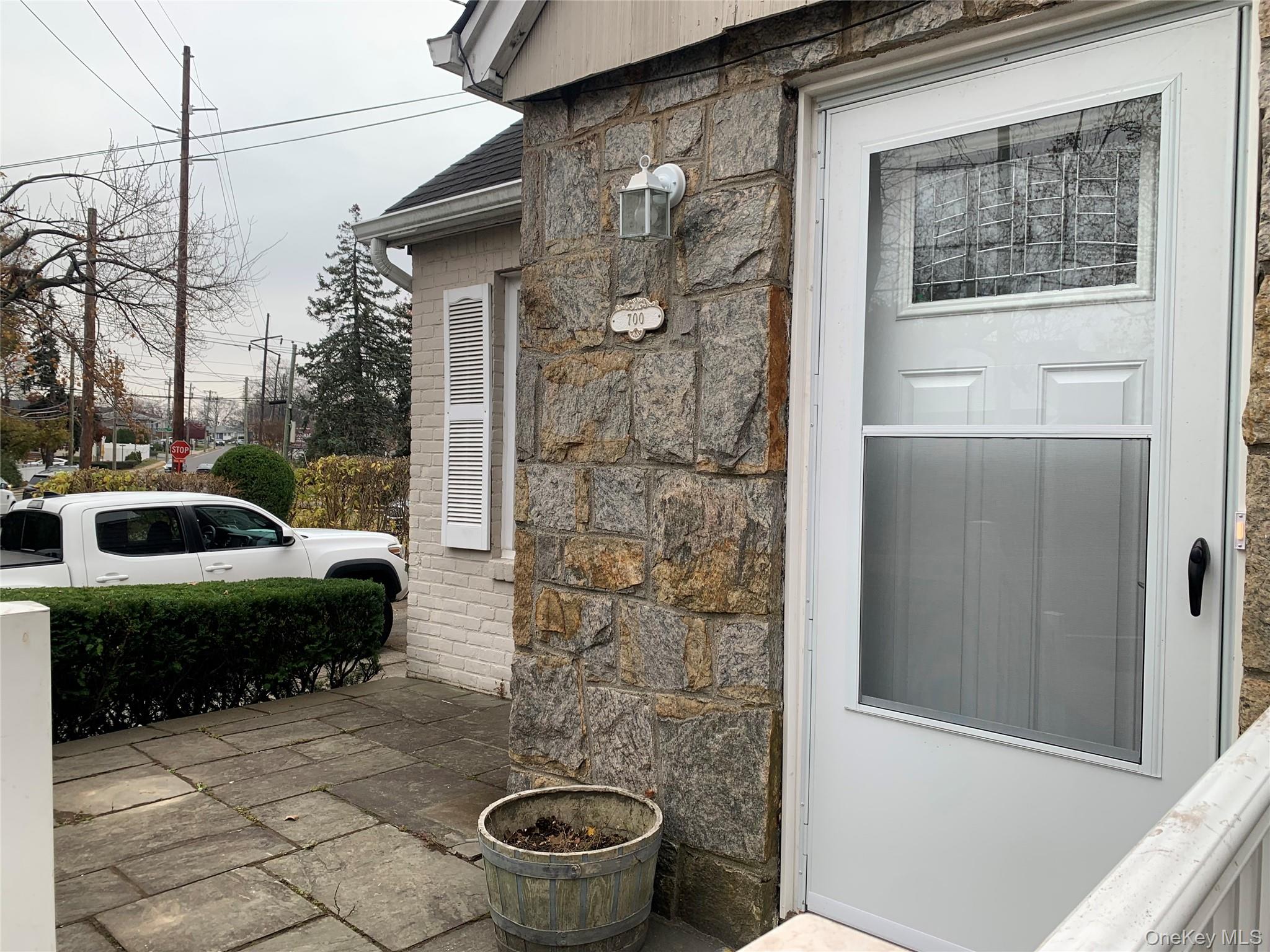 #2 photo, 700 Tulip Avenue, Stewart Manor , NY 11001