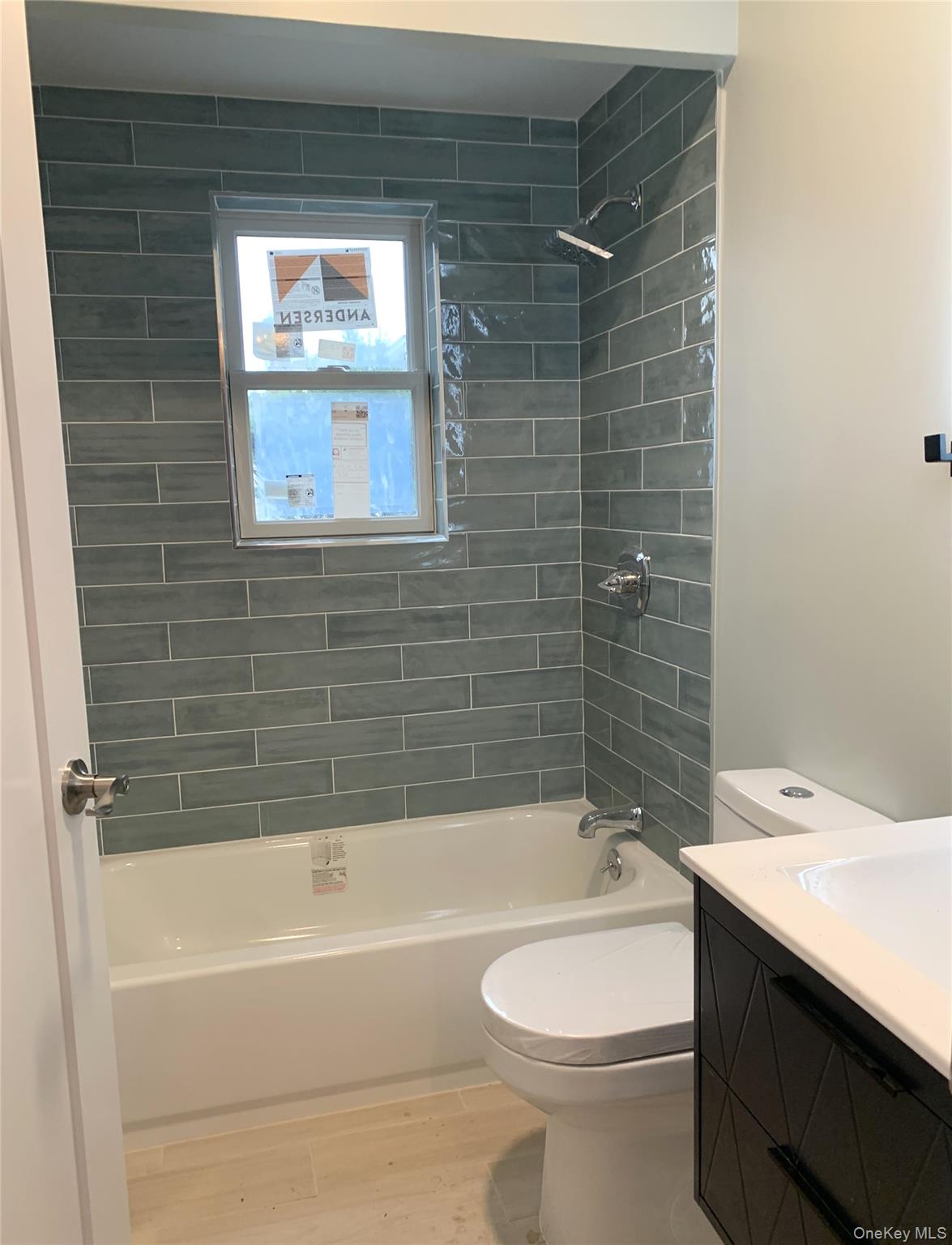 #8 photo, 700 Tulip Avenue, Stewart Manor , NY 11001