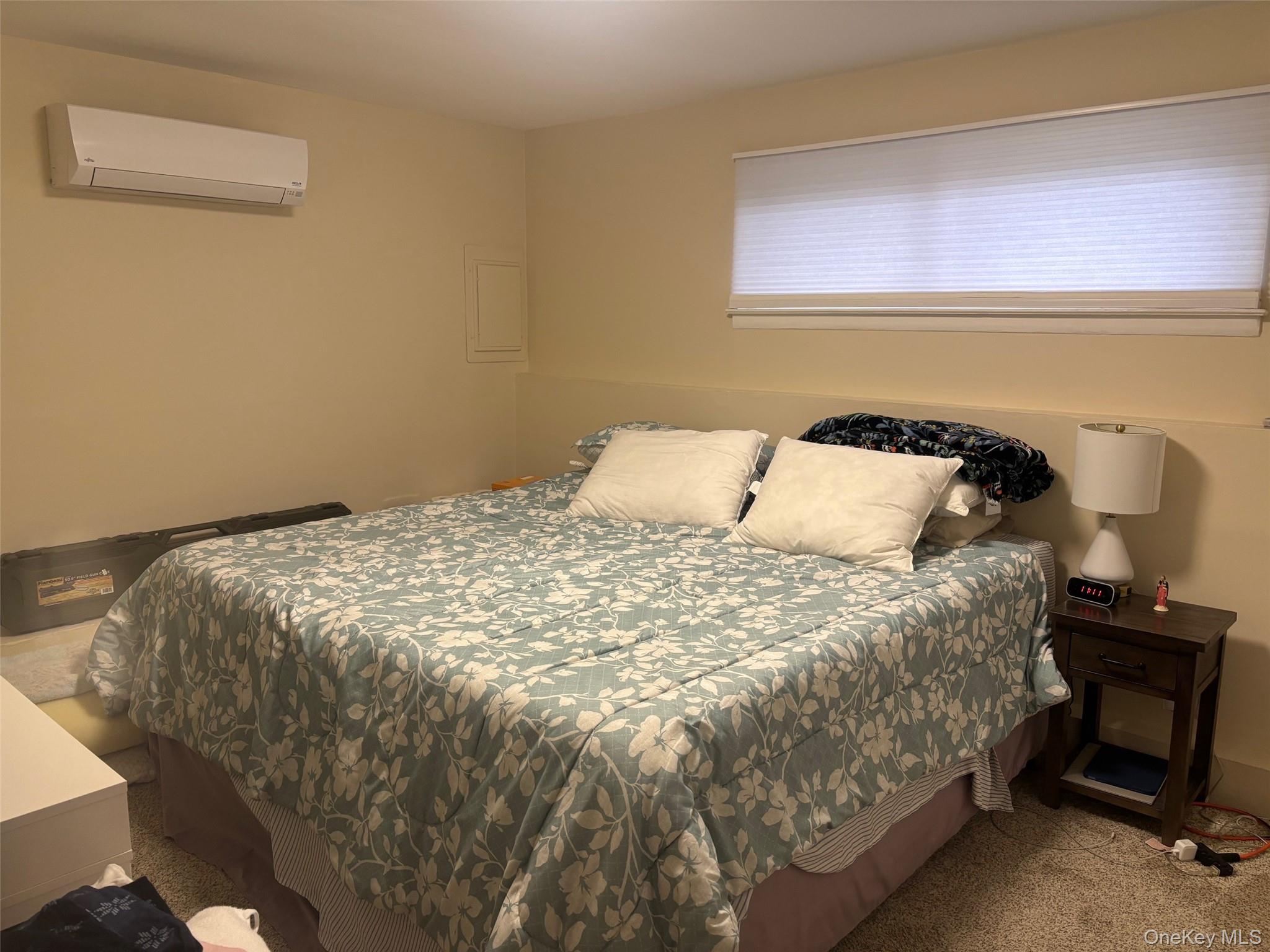 #12 photo, 51 Deer Lane, Hicksville , NY 11801