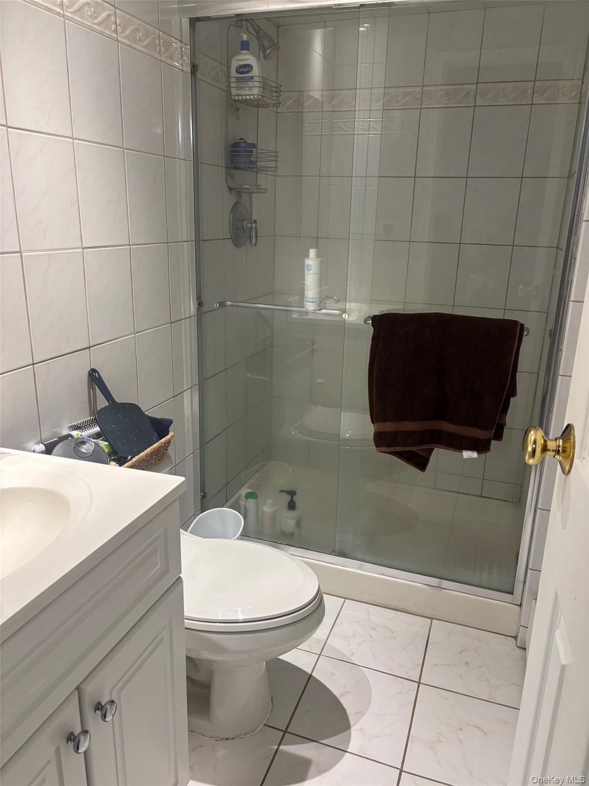 #14 photo, 51 Deer Lane, Hicksville , NY 11801