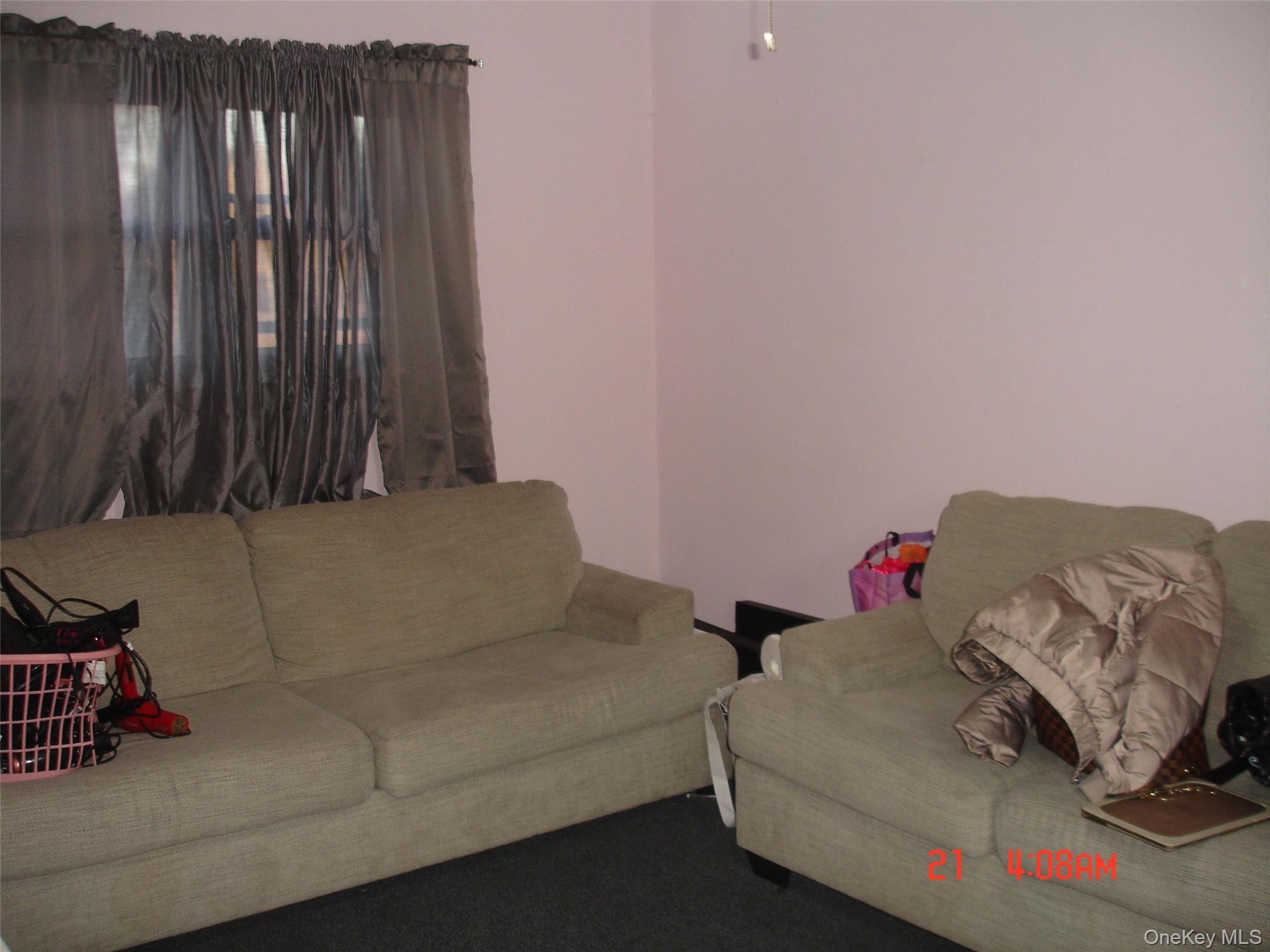 #7 photo, 17 Stewart Avenue, Hempstead , NY 11550