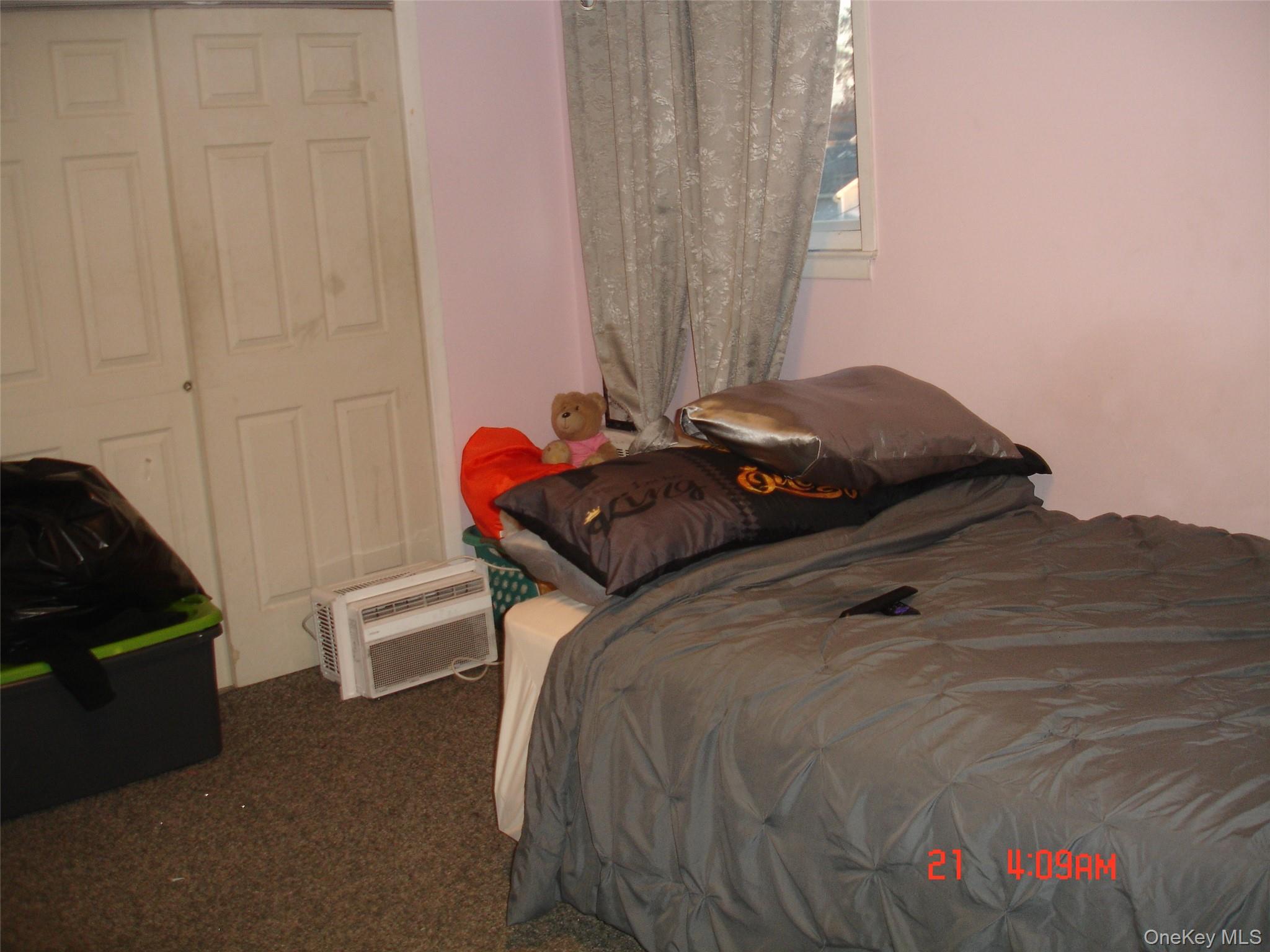 #9 photo, 17 Stewart Avenue, Hempstead , NY 11550