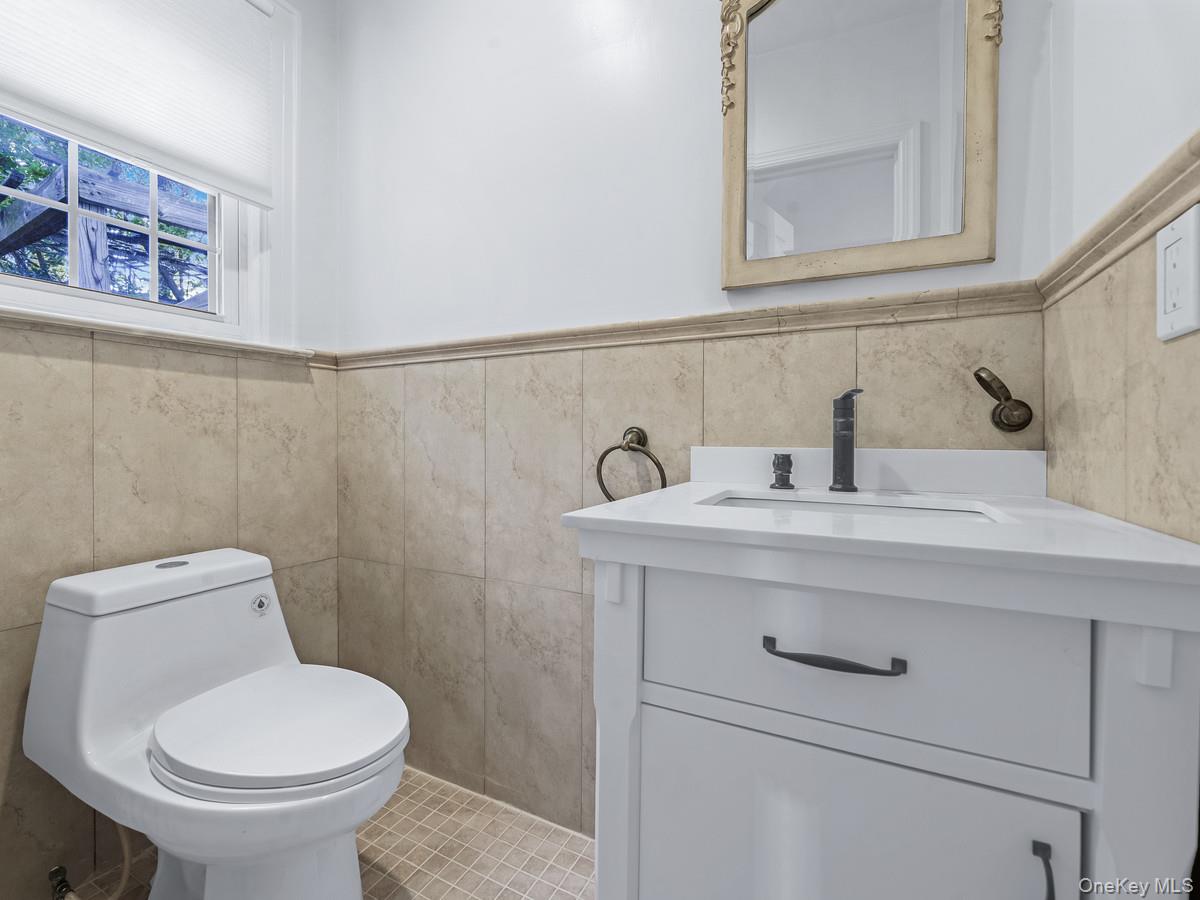 #6 photo, 14 Nirvana Avenue, Great Neck , NY 11023