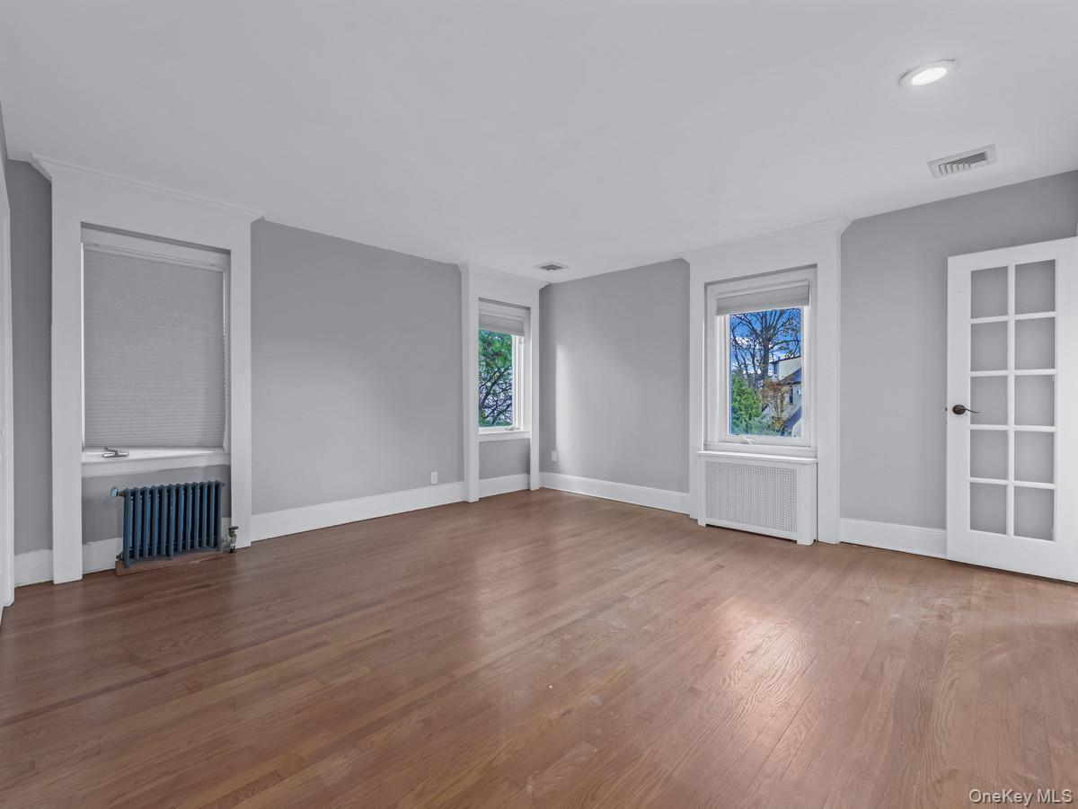 #7 photo, 14 Nirvana Avenue, Great Neck , NY 11023