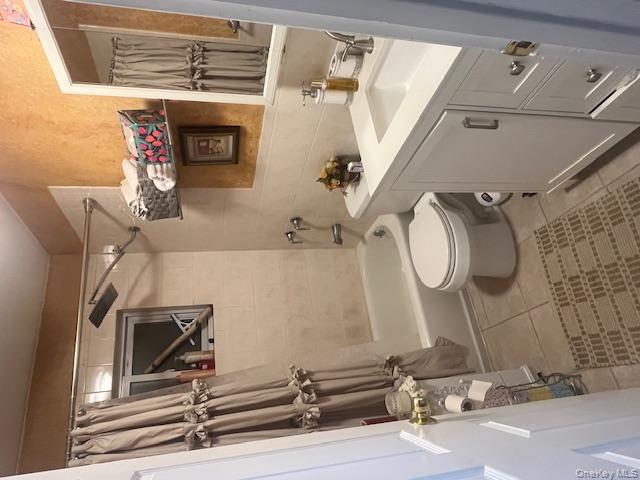 #11 photo, 52 Mist Lane, Westbury , NY 11590