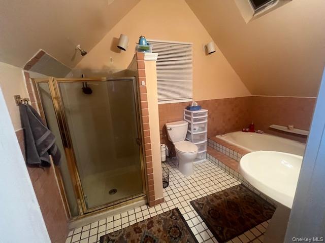 #19 photo, 52 Mist Lane, Westbury , NY 11590