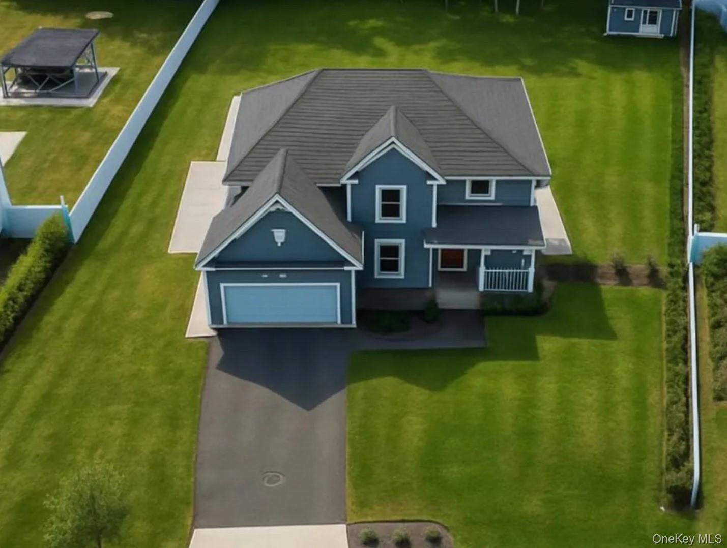 #1 photo, 9 Shaw Lane, East Moriches , NY 11940