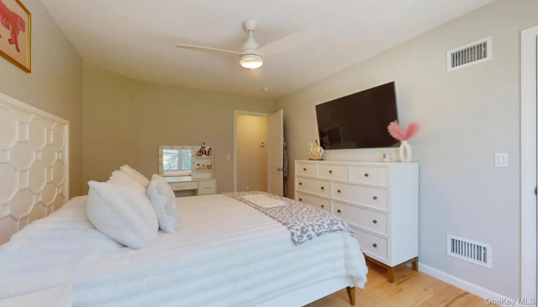 #10 photo, 9 Shaw Lane, East Moriches , NY 11940