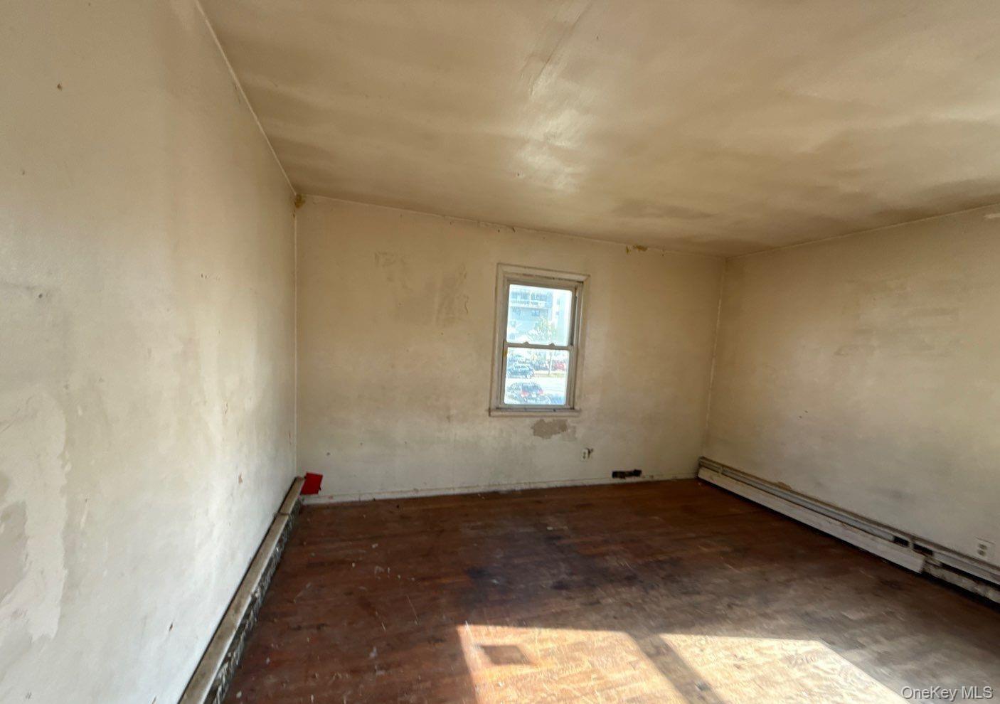 #11 photo, 156 Beach 60th Street, Arverne , NY 11692