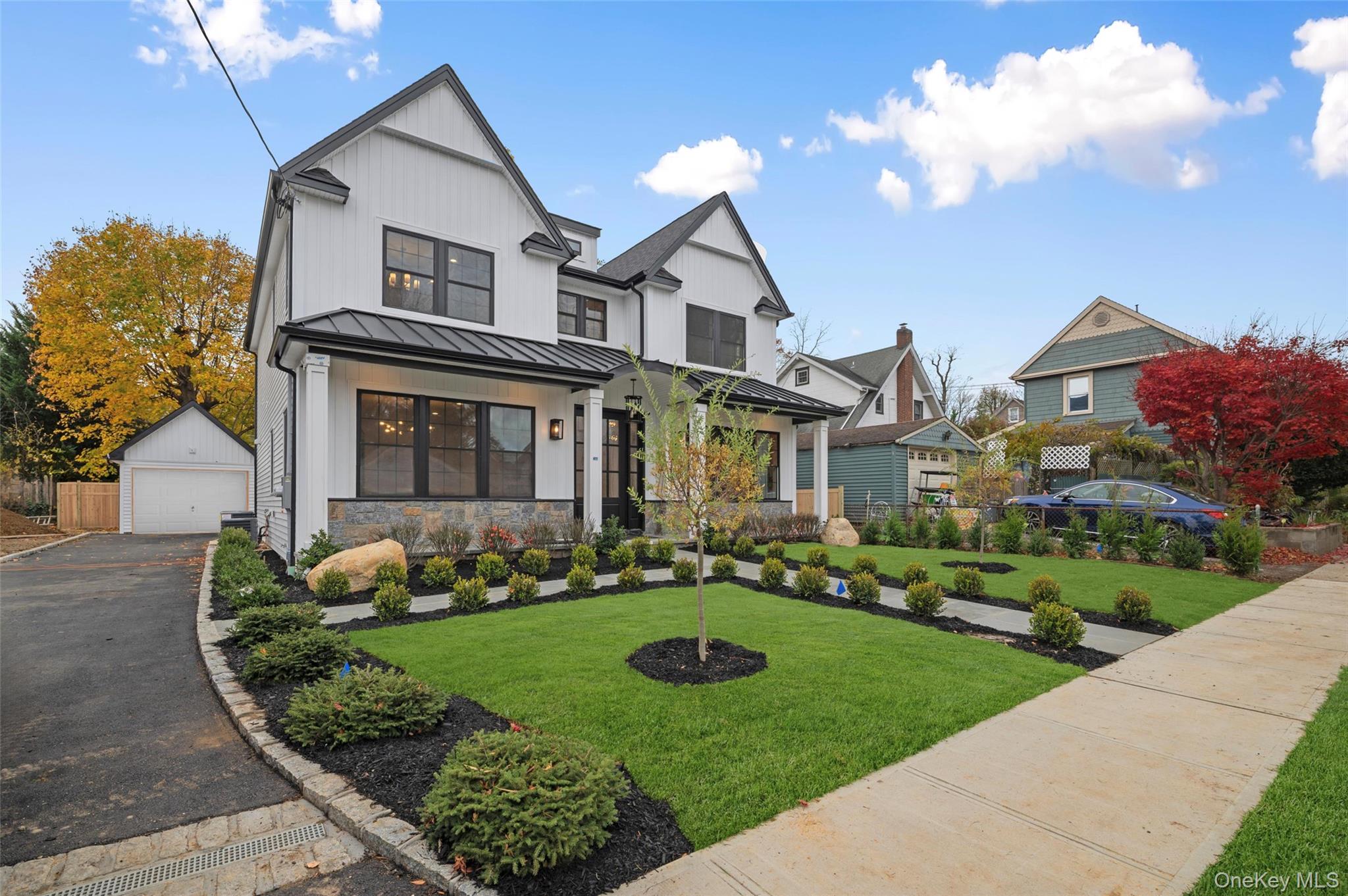 #2 photo, 22 Franklin Avenue, Port Washington , NY 11050