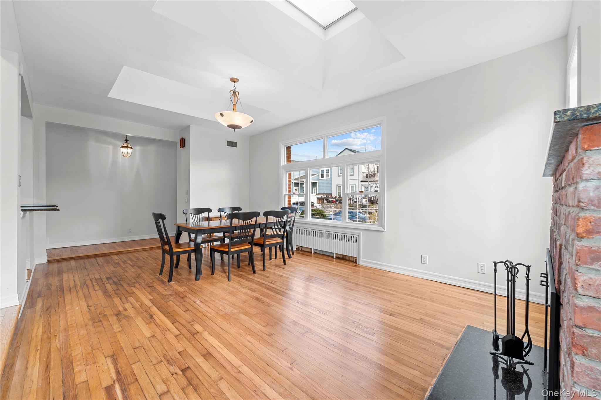 #7 photo, 31 Barnes Street, Long Beach , NY 11561