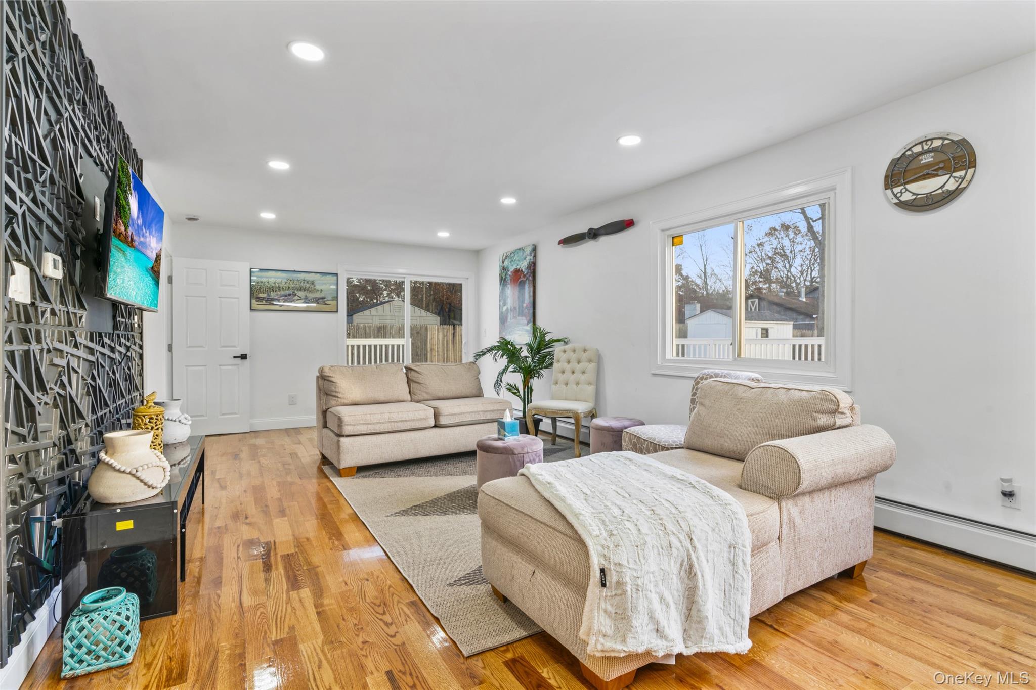 #11 photo, 8 Marc Drive, Ridge , NY 11961