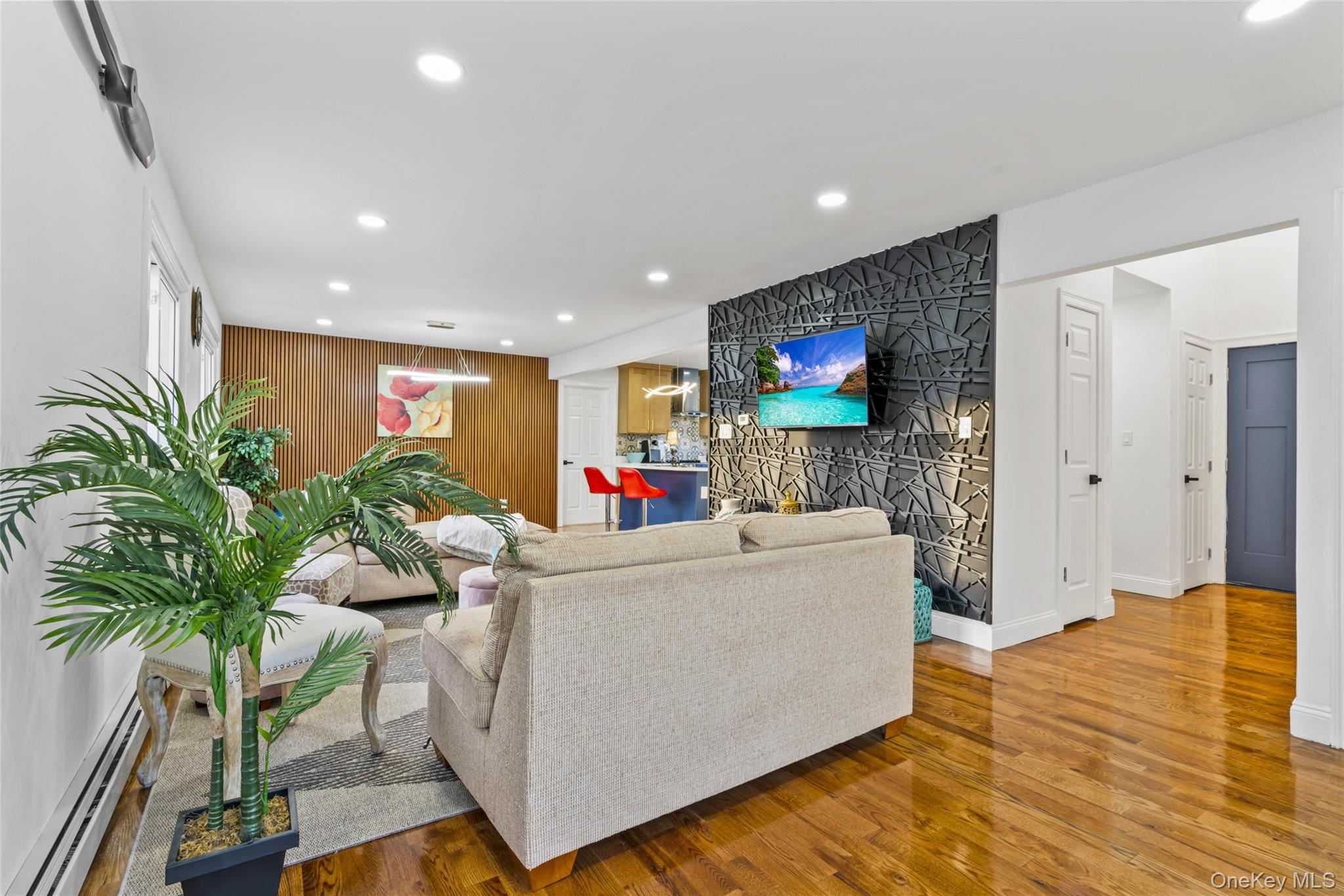 #5 photo, 8 Marc Drive, Ridge , NY 11961