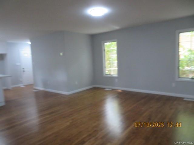 #16 photo, 10 Woodland Lane, Huntington , NY 11743