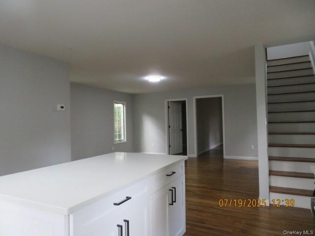 #5 photo, 10 Woodland Lane, Huntington , NY 11743