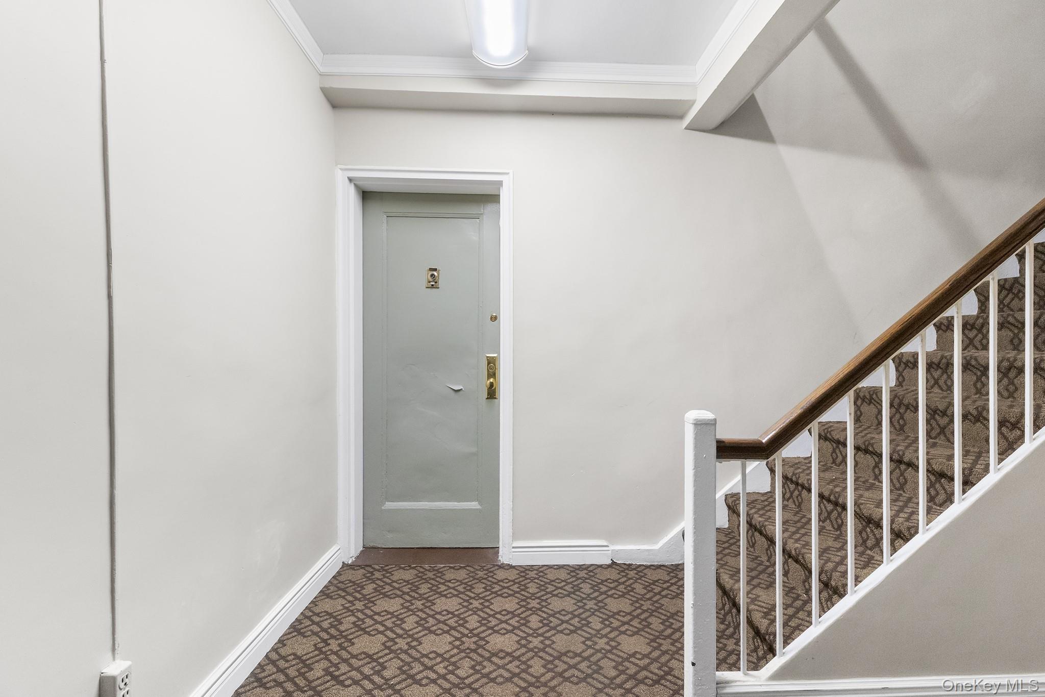 #16 photo, 1209 E Broadway, Hewlett , NY 11557