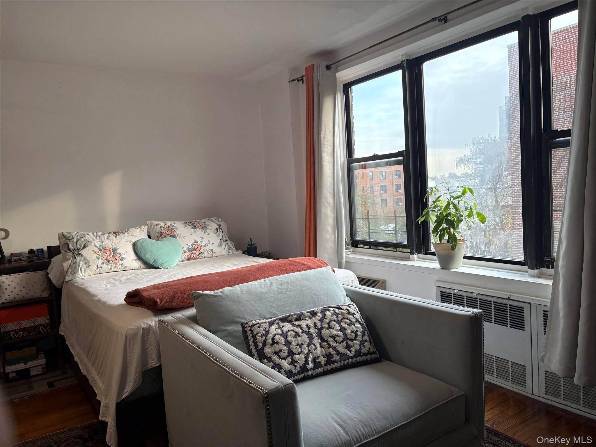 #17 photo, 41-31 51 Street, Woodside , NY 11377