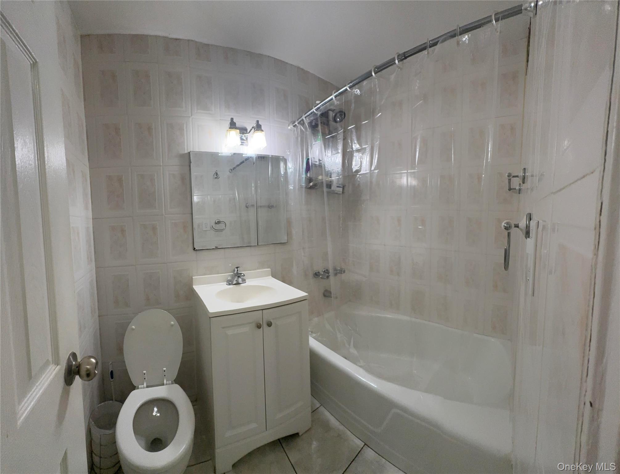 #19 photo, 41-31 51 Street, Woodside , NY 11377