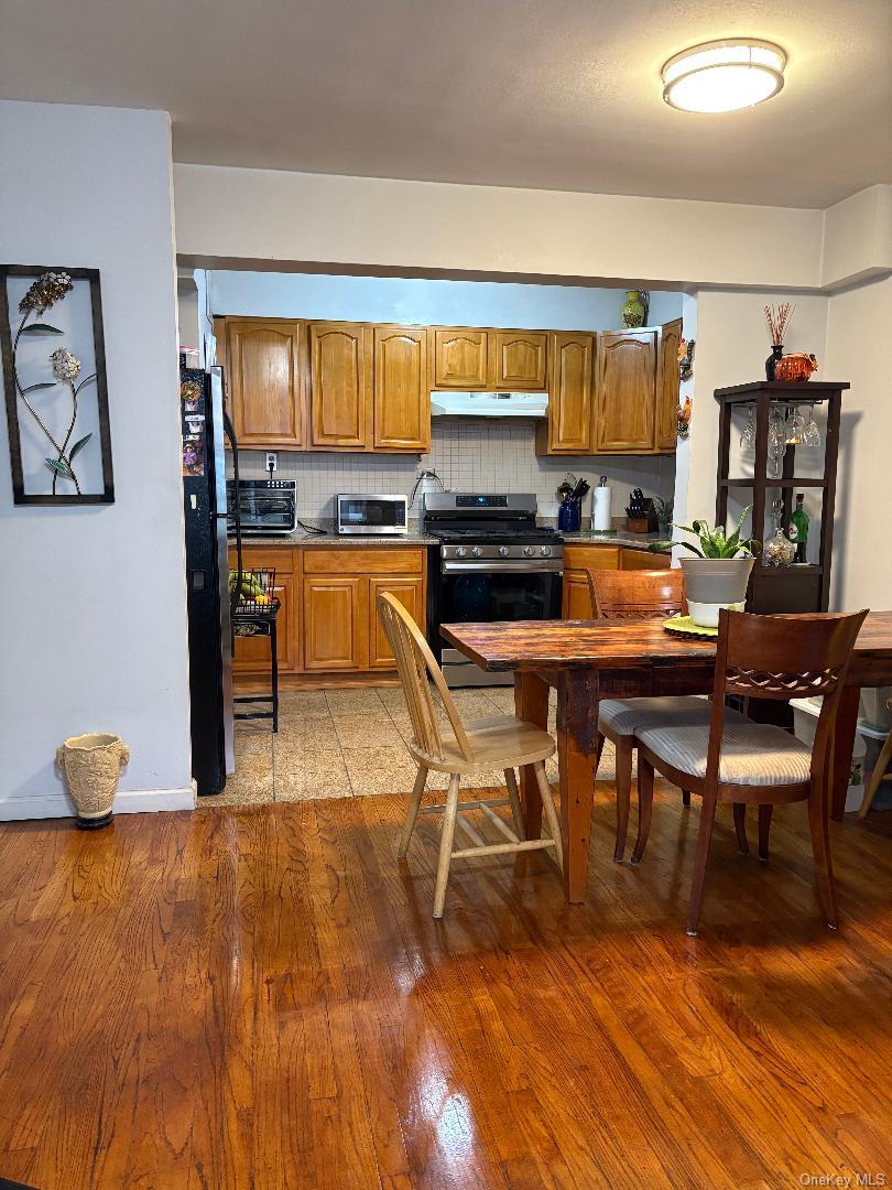 #2 photo, 41-31 51 Street, Woodside , NY 11377