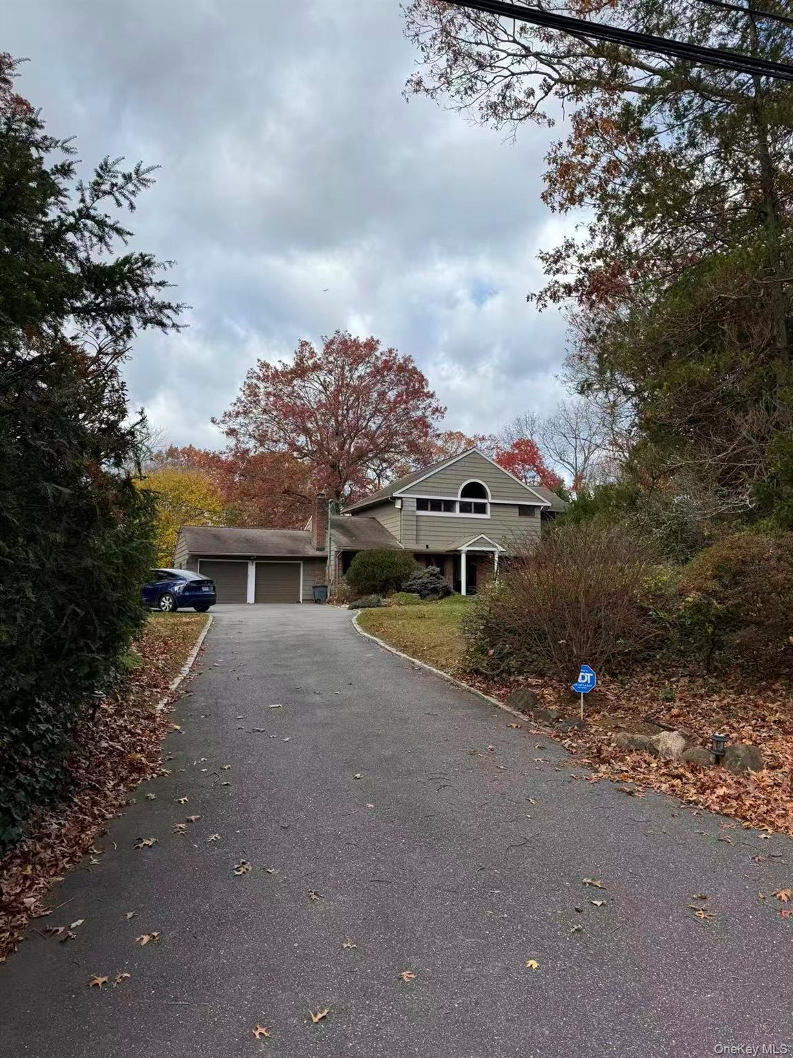 #1 photo, 4 Norgate Road, Glen Head , NY 11545