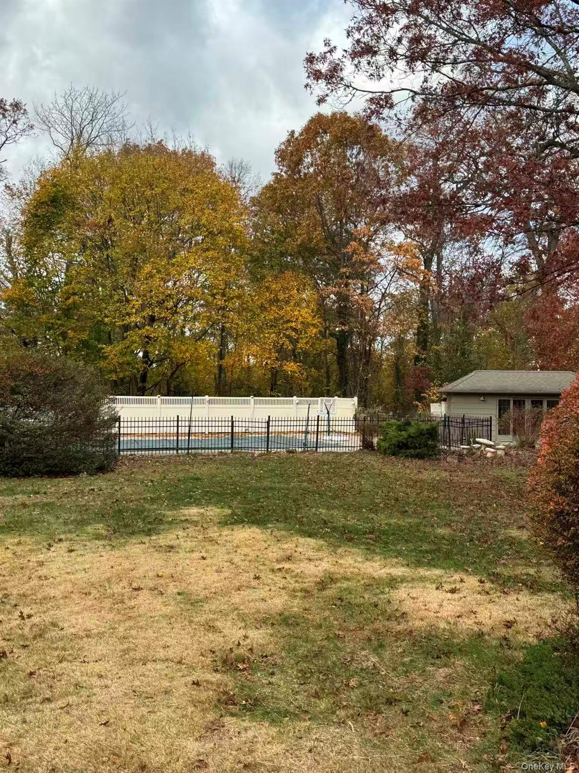 #6 photo, 4 Norgate Road, Glen Head , NY 11545